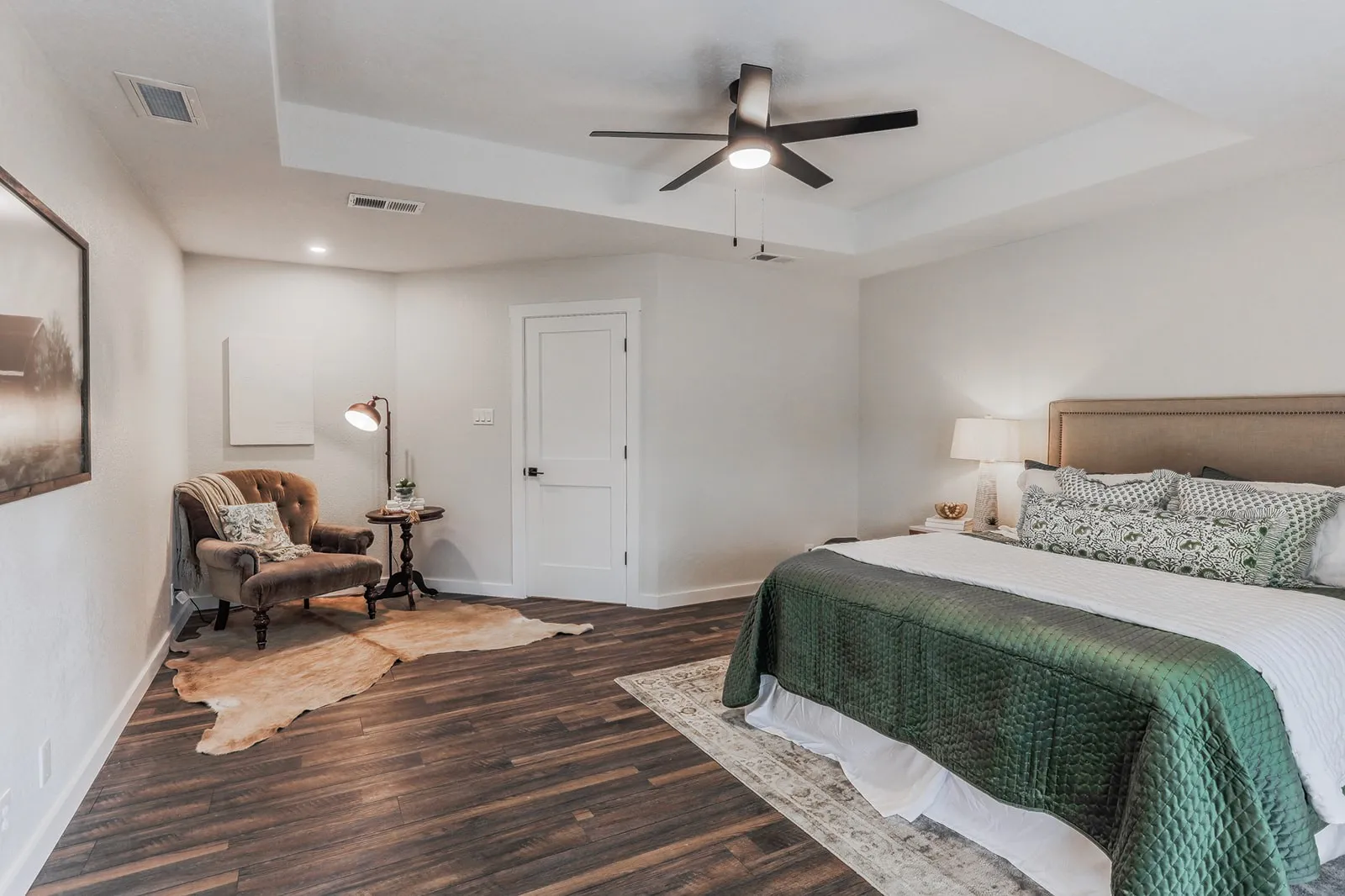 Single Family Residence For Sale in Grayson County , 44 Haven Circle, Denison, Texas 75020, 3 Bedroom, 2 Bathroom, 2 Garage spaces, 1,761 Sqft, built in 1986, mls#21313952, Real Estate Agent in Denison, Homes For Sale in Grayson county, Homes For Sale in Denison, Realtor in Denison Texas, Real Estate Brokerage Independent Realty Texas, Luminita Cordes Realtor