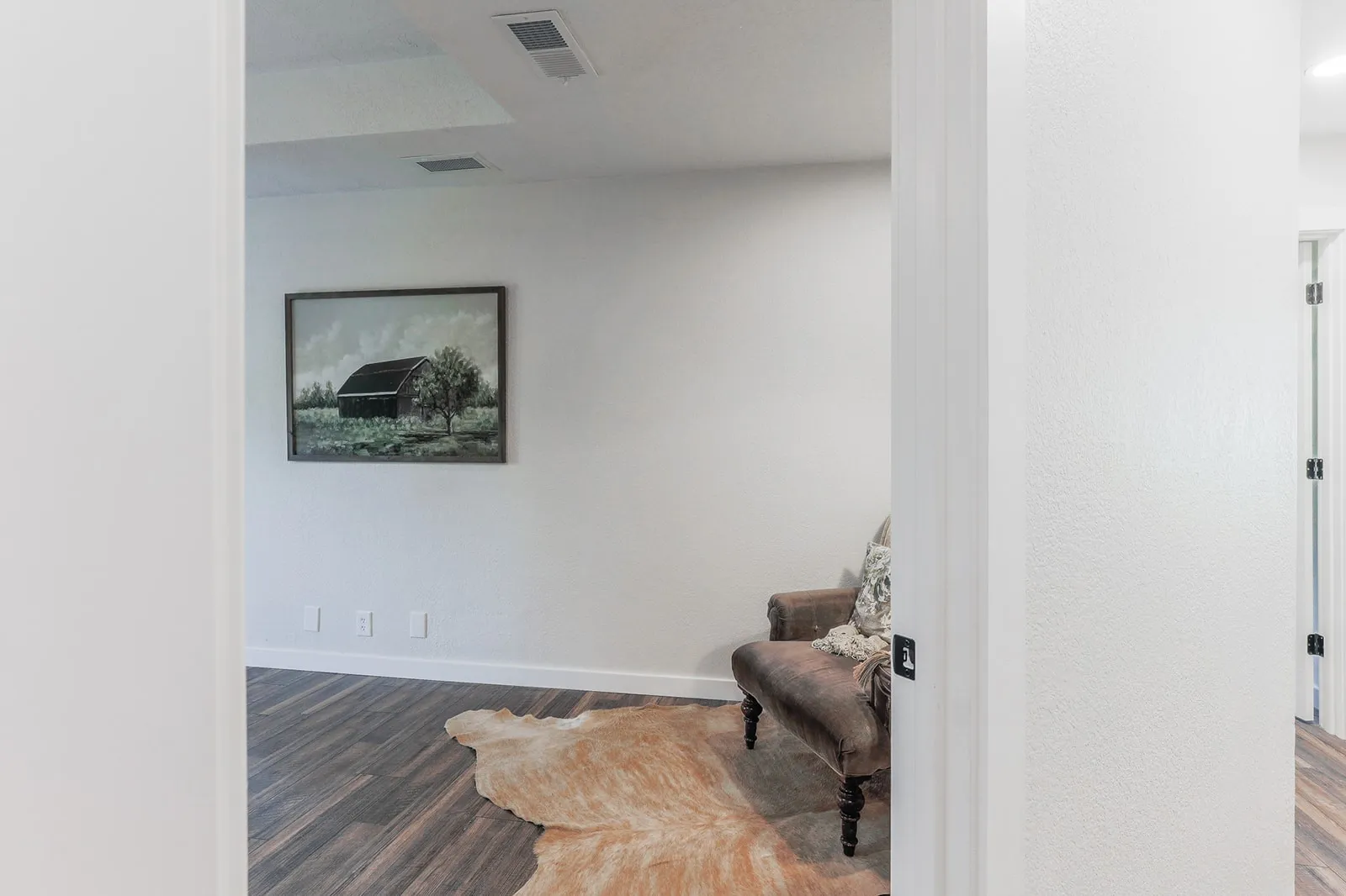 Single Family Residence For Sale in Grayson County , 44 Haven Circle, Denison, Texas 75020, 3 Bedroom, 2 Bathroom, 2 Garage spaces, 1,761 Sqft, built in 1986, mls#21313952, Real Estate Agent in Denison, Homes For Sale in Grayson county, Homes For Sale in Denison, Realtor in Denison Texas, Real Estate Brokerage Independent Realty Texas, Luminita Cordes Realtor