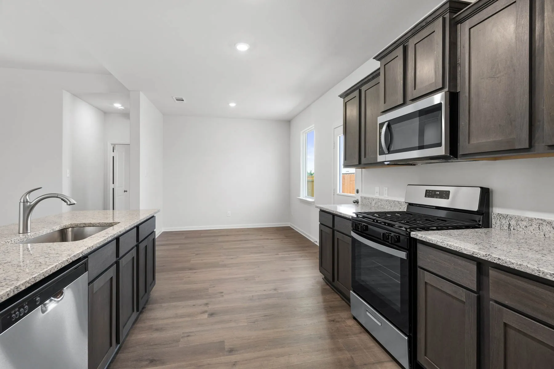 Single Family Residence For Rent in Tarrant County , 1305 Helca Drive, Fort Worth, Texas 76140, 4 Bedroom, 2 Bathroom, 2 Garage spaces, 1,724 Sqft, built in 2026, mls#21313951, Real Estate Agent in Fort Worth, Homes For Rent in Tarrant county, Homes For Rent in Fort Worth, Realtor in Fort Worth Texas, Real Estate Brokerage Independent Realty Texas, Luminita Cordes Realtor