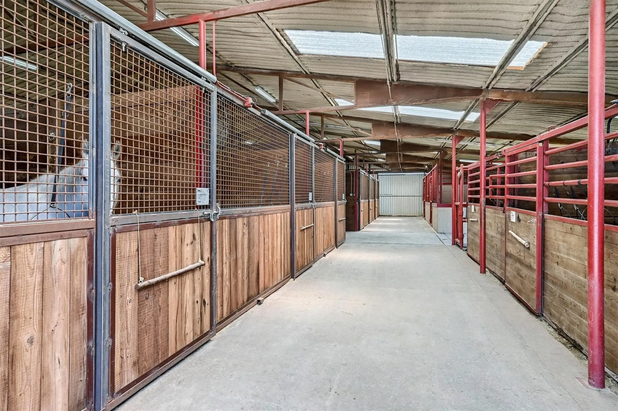 Show barn with 20-stalls has been fully remodeled.