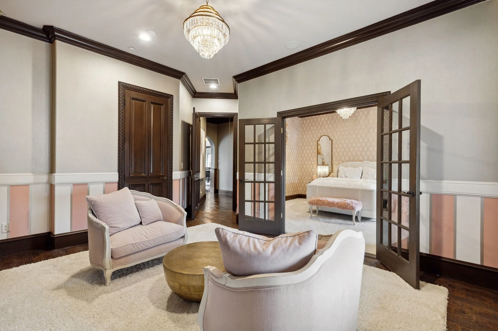 Single Family Residence For Sale in Tarrant County , 1161 La Mirada, Southlake, Texas 76092, 7 Bedroom, 12 Bathroom, 5 Garage spaces, 13,922 Sqft, built in 2009, mls#21313907, Real Estate Agent in Southlake, Homes For Sale in Tarrant county, Homes For Sale in Southlake, Realtor in Southlake Texas, Real Estate Brokerage Independent Realty Texas, Luminita Cordes Realtor