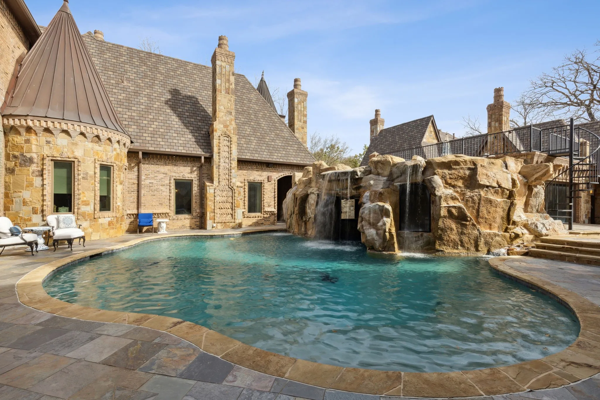 Single Family Residence For Sale in Tarrant County , 1161 La Mirada, Southlake, Texas 76092, 7 Bedroom, 12 Bathroom, 5 Garage spaces, 13,922 Sqft, built in 2009, mls#21313907, Real Estate Agent in Southlake, Homes For Sale in Tarrant county, Homes For Sale in Southlake, Realtor in Southlake Texas, Real Estate Brokerage Independent Realty Texas, Luminita Cordes Realtor