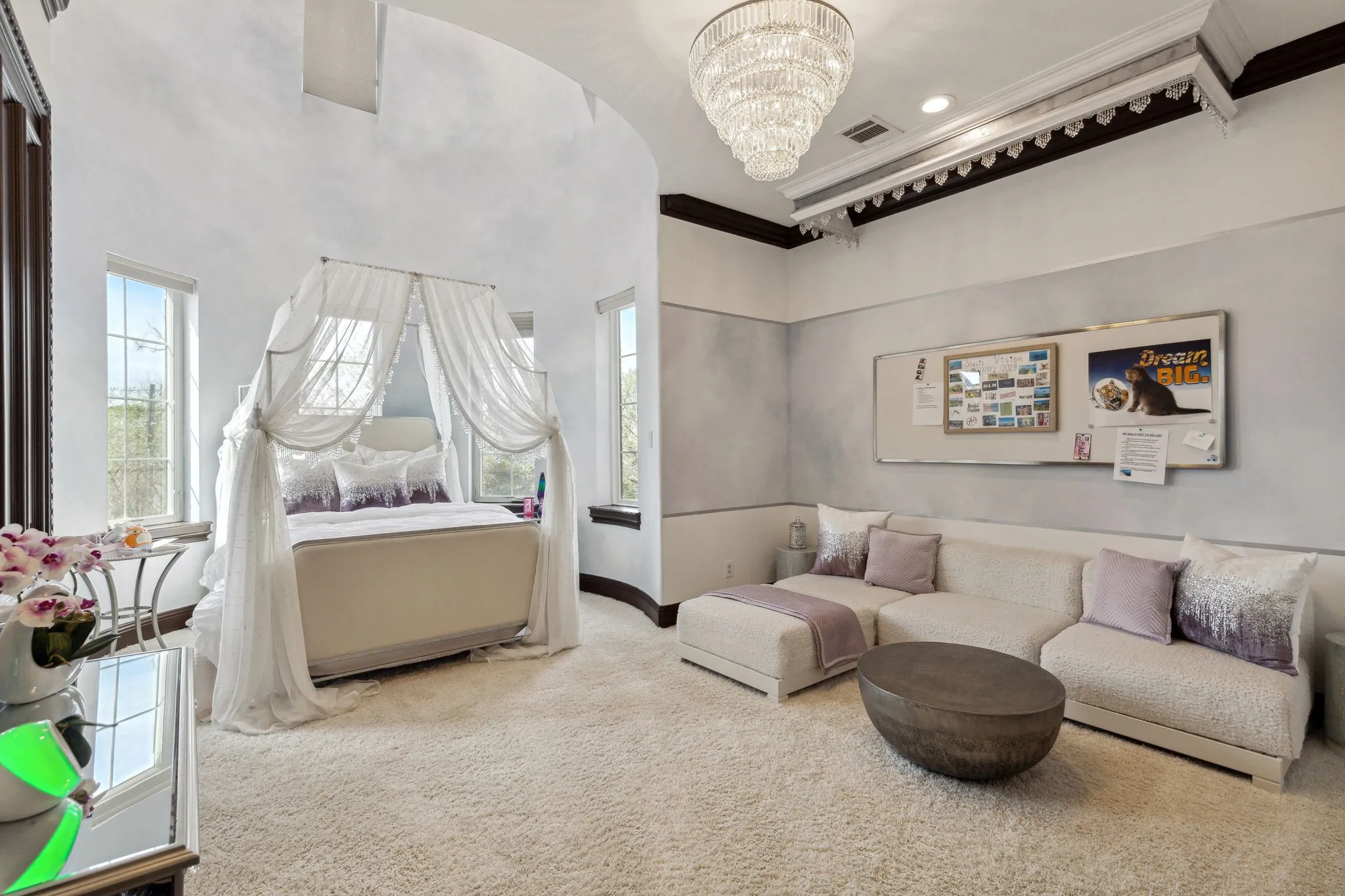 Single Family Residence For Sale in Tarrant County , 1161 La Mirada, Southlake, Texas 76092, 7 Bedroom, 12 Bathroom, 5 Garage spaces, 13,922 Sqft, built in 2009, mls#21313907, Real Estate Agent in Southlake, Homes For Sale in Tarrant county, Homes For Sale in Southlake, Realtor in Southlake Texas, Real Estate Brokerage Independent Realty Texas, Luminita Cordes Realtor