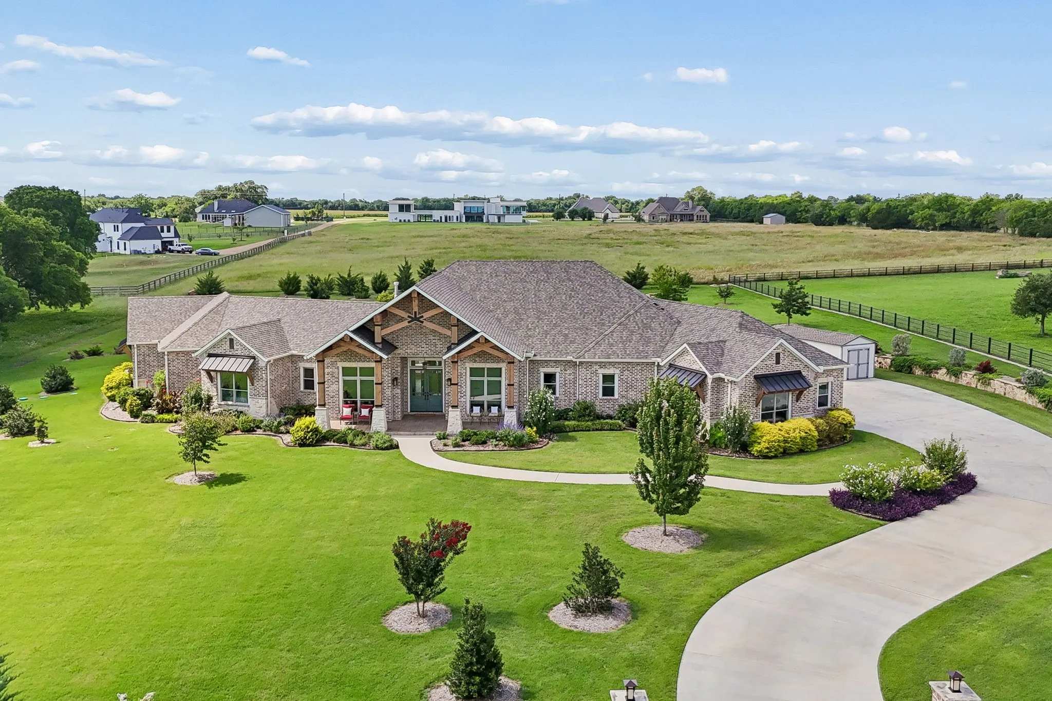 Single Family Residence For Sale in Collin County , 1500 Ford Lane, Lucas, Texas 75002, 4 Bedroom, 4 Bathroom, 3 Garage spaces, 4,079 Sqft, built in 2021, mls#21303283, Real Estate Agent in Lucas, Homes For Sale in Collin county, Homes For Sale in Lucas, Realtor in Lucas Texas, Real Estate Brokerage Independent Realty Texas, Luminita Cordes Realtor
