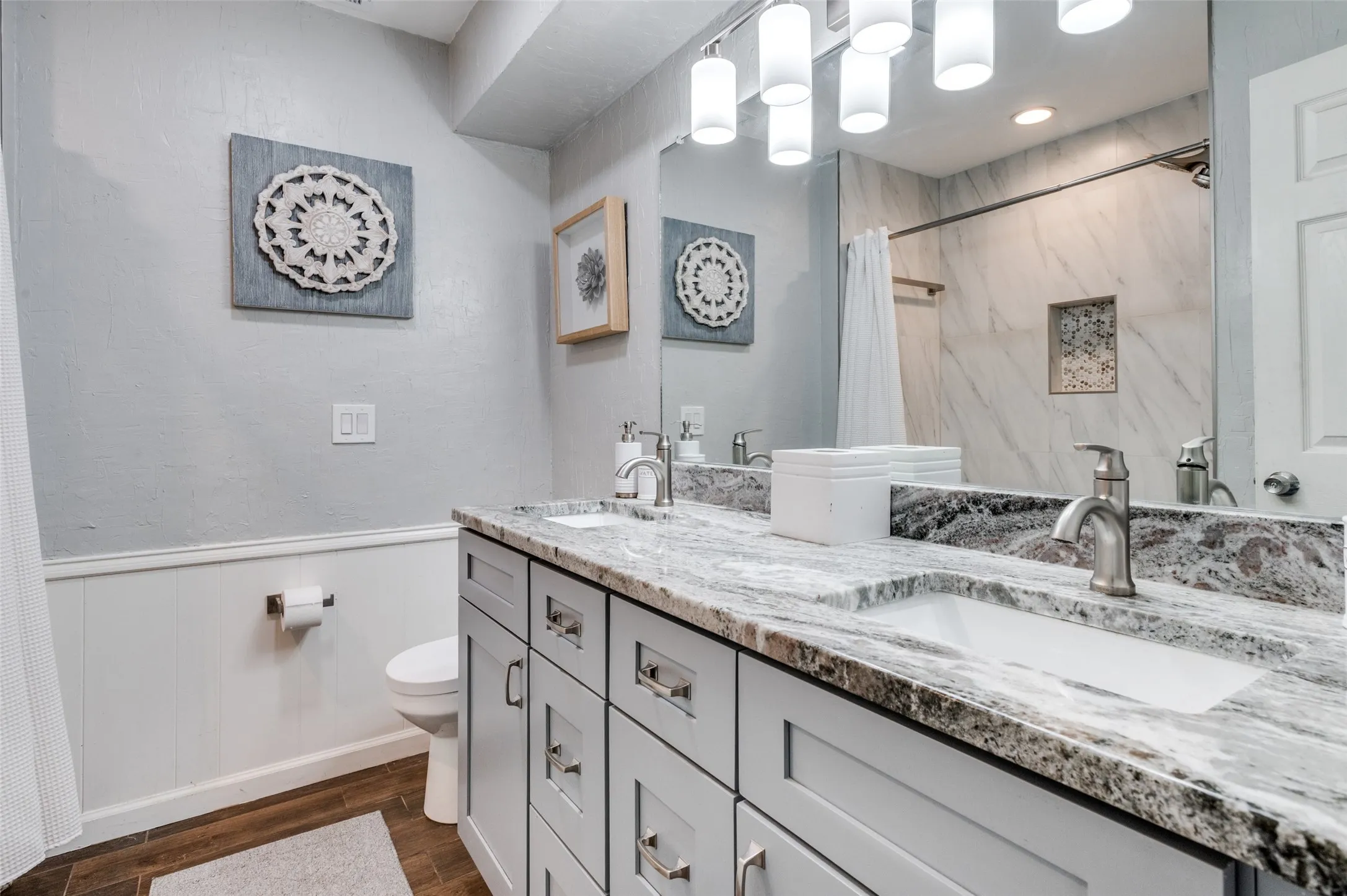 Single Family Residence For Sale in Dallas County , 722 Corinthian Place, Duncanville, Texas 75137, 4 Bedroom, 2 Bathroom, 2 Garage spaces, 2,014 Sqft, built in 1979, mls#21313983, Real Estate Agent in Duncanville, Homes For Sale in Dallas county, Homes For Sale in Duncanville, Realtor in Duncanville Texas, Real Estate Brokerage Independent Realty Texas, Luminita Cordes Realtor