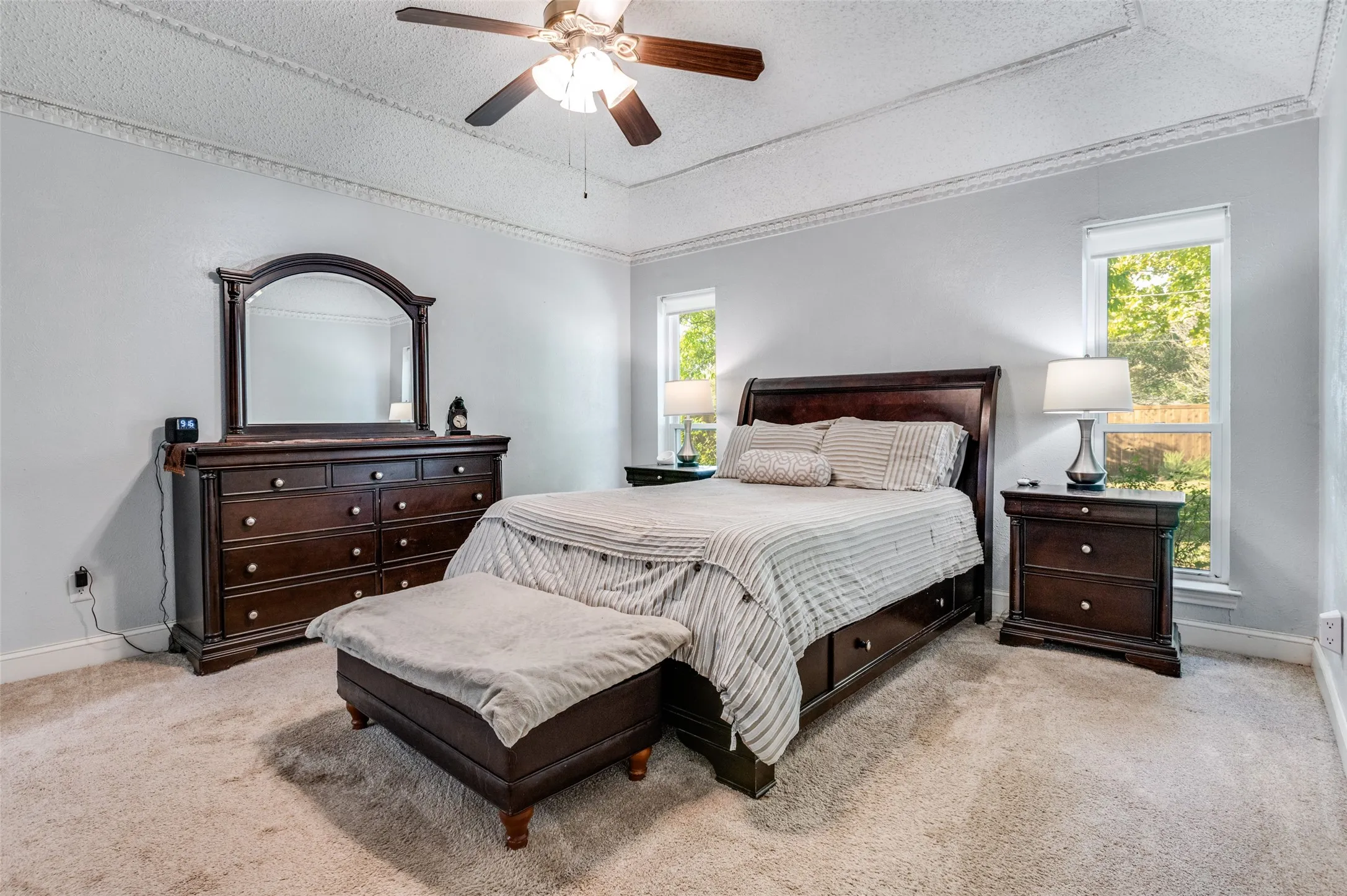 Single Family Residence For Sale in Dallas County , 722 Corinthian Place, Duncanville, Texas 75137, 4 Bedroom, 2 Bathroom, 2 Garage spaces, 2,014 Sqft, built in 1979, mls#21313983, Real Estate Agent in Duncanville, Homes For Sale in Dallas county, Homes For Sale in Duncanville, Realtor in Duncanville Texas, Real Estate Brokerage Independent Realty Texas, Luminita Cordes Realtor