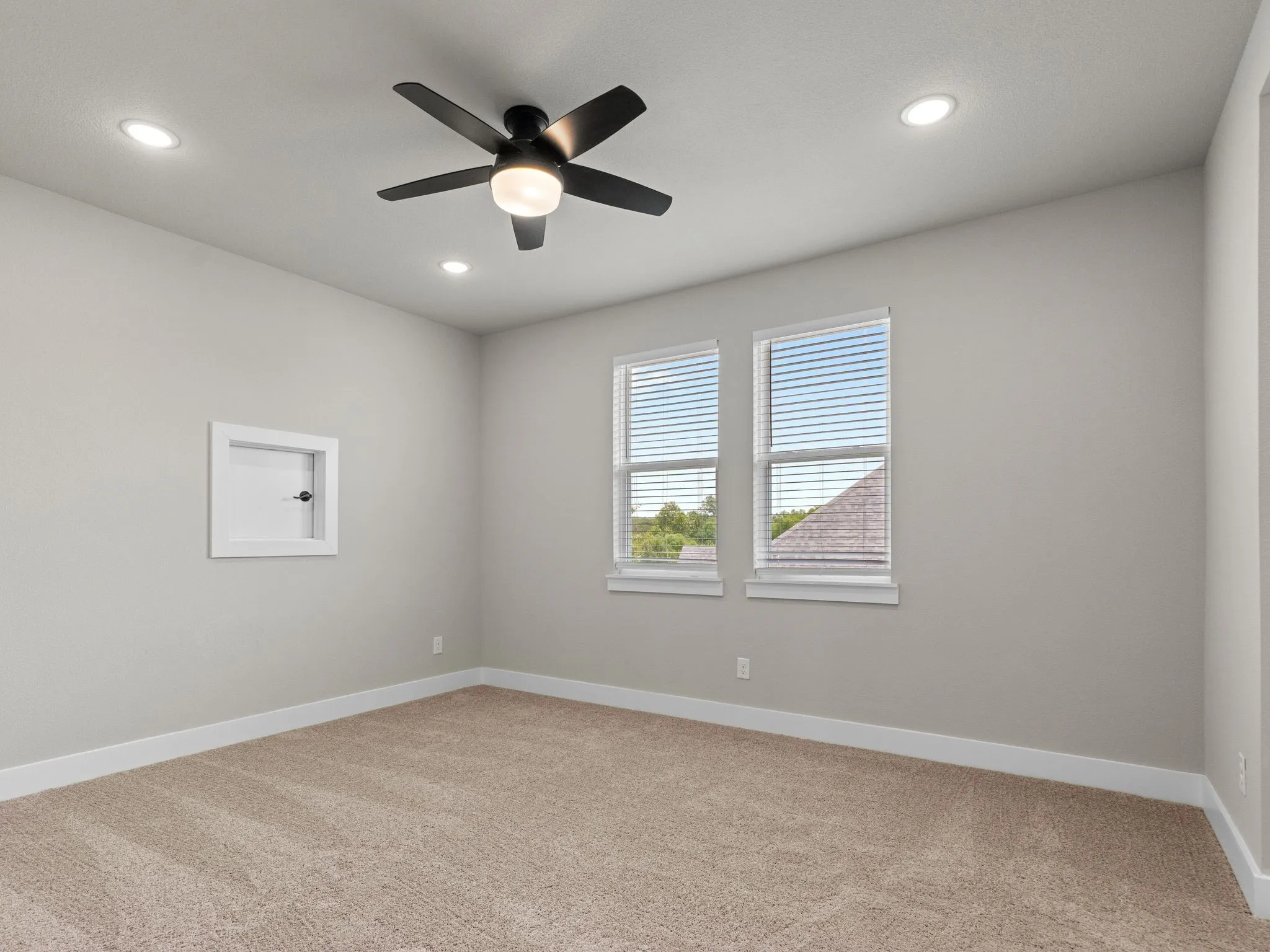Single Family Residence For Rent in Grayson County , 4318 Peachtree Lane, Denison, Texas 75020, 4 Bedroom, 4 Bathroom, 3 Garage spaces, 3,985 Sqft, built in 2025, mls#21313960, Real Estate Agent in Denison, Homes For Rent in Grayson county, Homes For Rent in Denison, Realtor in Denison Texas, Real Estate Brokerage Independent Realty Texas, Luminita Cordes Realtor