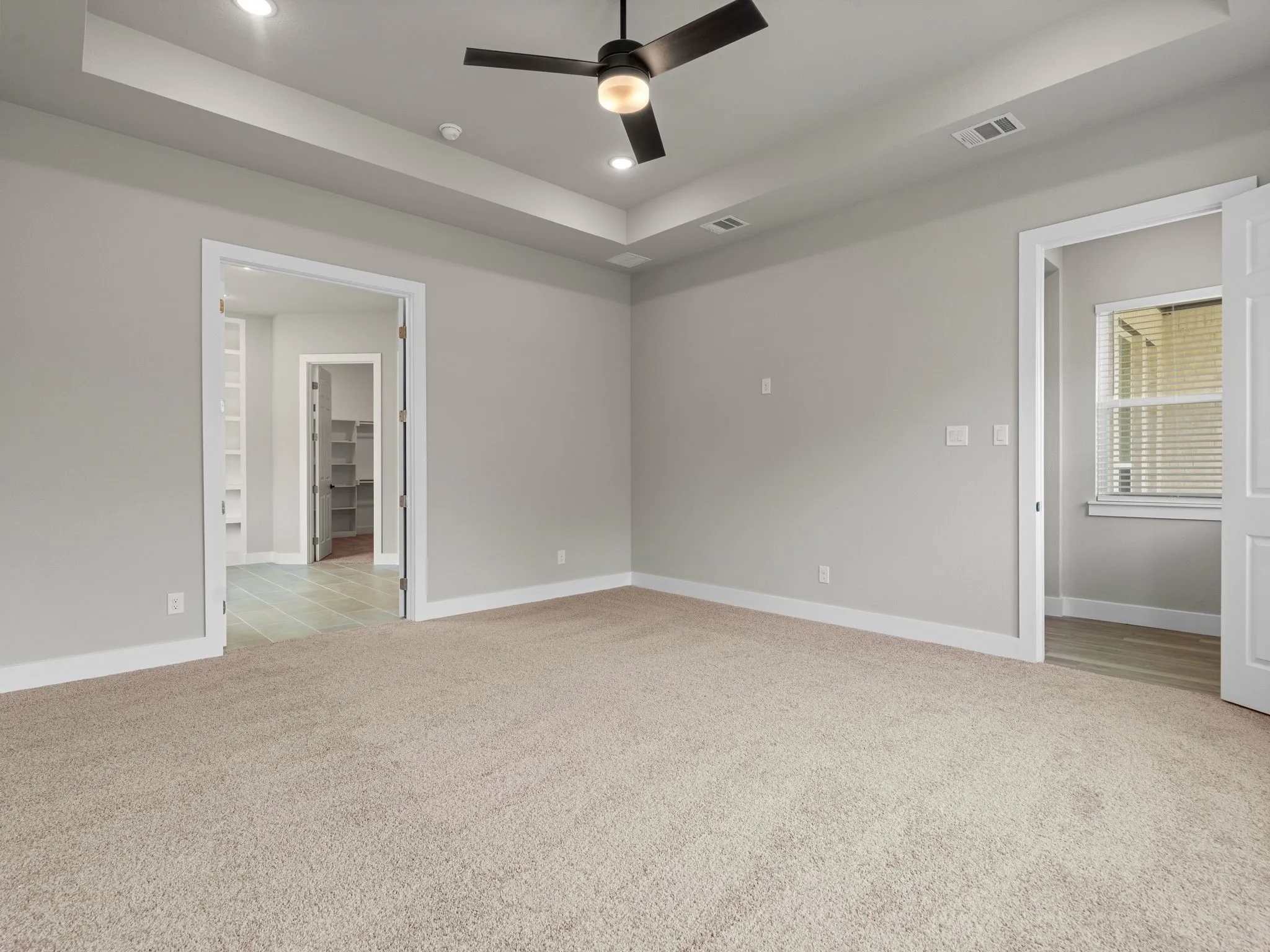Single Family Residence For Rent in Grayson County , 4318 Peachtree Lane, Denison, Texas 75020, 4 Bedroom, 4 Bathroom, 3 Garage spaces, 3,985 Sqft, built in 2025, mls#21313960, Real Estate Agent in Denison, Homes For Rent in Grayson county, Homes For Rent in Denison, Realtor in Denison Texas, Real Estate Brokerage Independent Realty Texas, Luminita Cordes Realtor