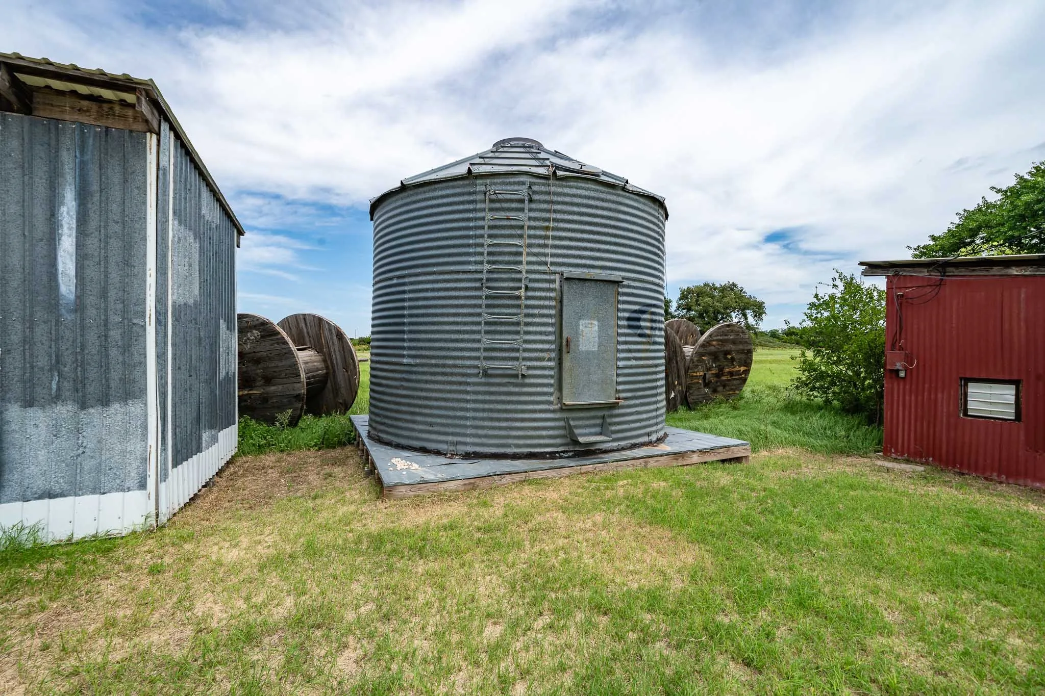silo