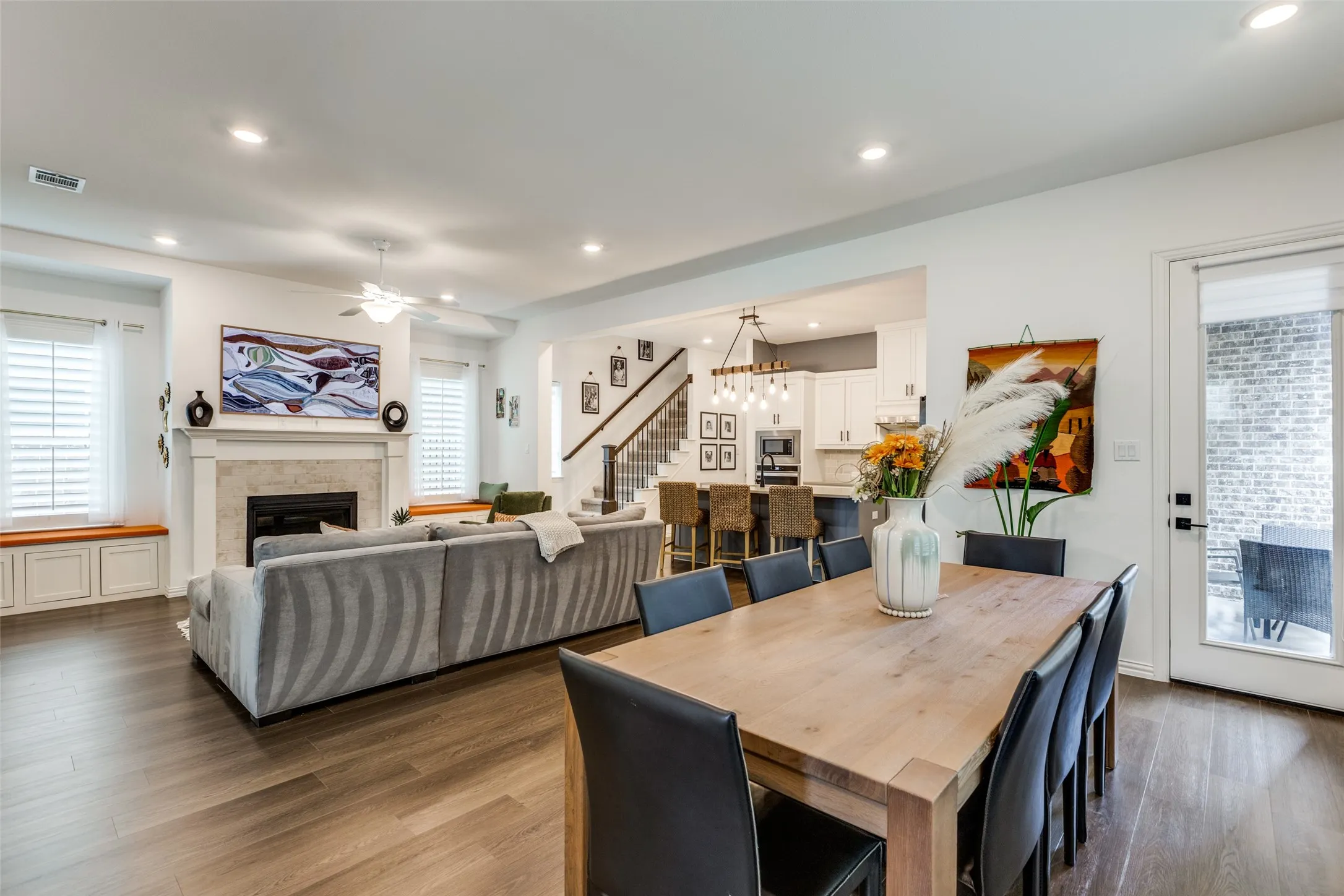Single Family Residence For Rent in Collin County , 8220 Bethpage Drive, Mc Kinney, Texas 75070, 4 Bedroom, 4 Bathroom, 2 Garage spaces, 3,299 Sqft, built in 2022, mls#21313369, Real Estate Agent in Mc Kinney, Homes For Rent in Collin county, Homes For Rent in Mc Kinney, Realtor in Mc Kinney Texas, Real Estate Brokerage Independent Realty Texas, Luminita Cordes Realtor