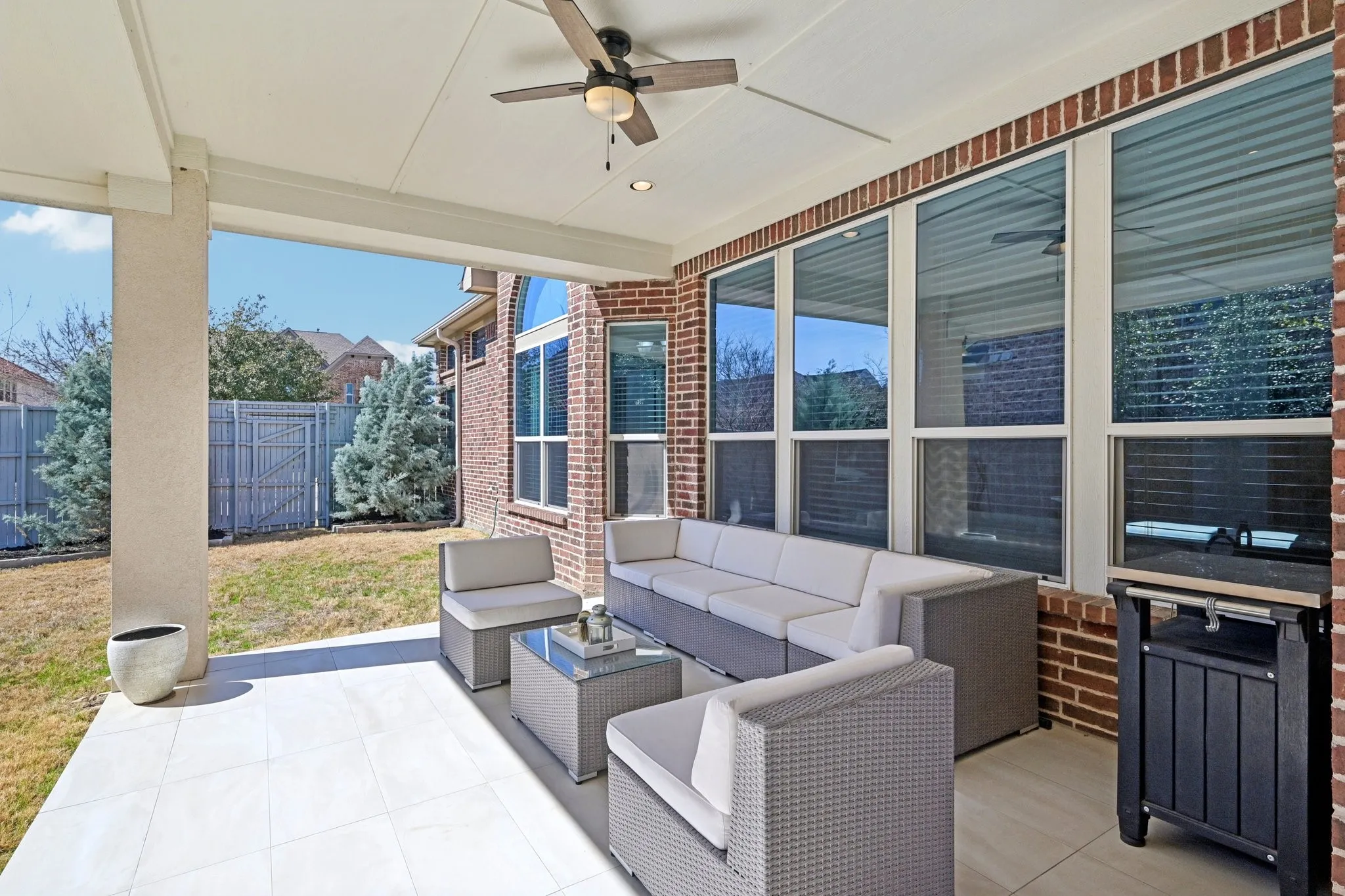 Single Family Residence For Sale in Collin County , 14025 Eleanor Avenue, Frisco, Texas 75035, 5 Bedroom, 6 Bathroom, 3 Garage spaces, 4,563 Sqft, built in 2014, mls#21314002, Real Estate Agent in Frisco, Homes For Sale in Collin county, Homes For Sale in Frisco, Realtor in Frisco Texas, Real Estate Brokerage Independent Realty Texas, Luminita Cordes Realtor