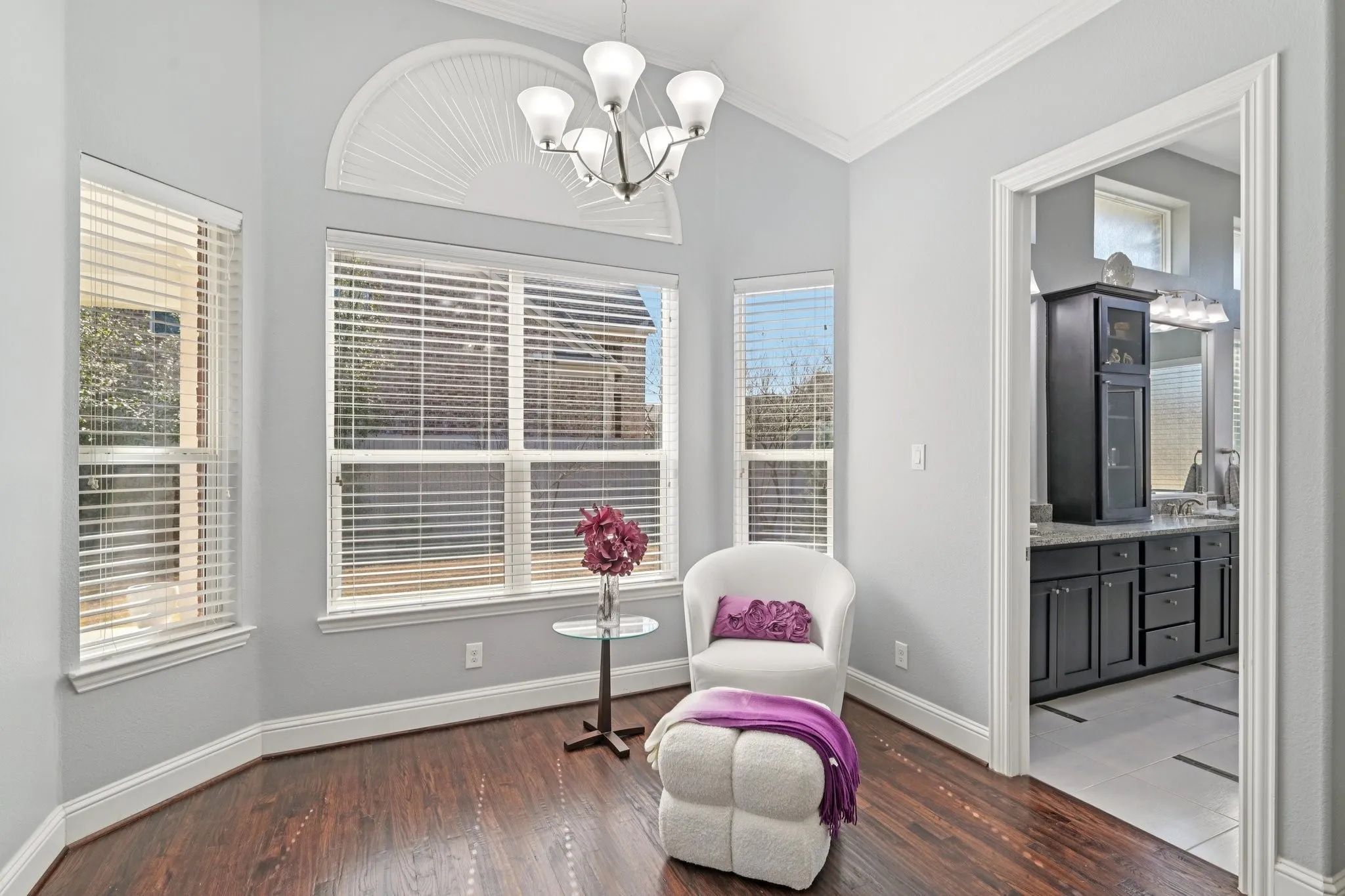 Single Family Residence For Sale in Collin County , 14025 Eleanor Avenue, Frisco, Texas 75035, 5 Bedroom, 6 Bathroom, 3 Garage spaces, 4,563 Sqft, built in 2014, mls#21314002, Real Estate Agent in Frisco, Homes For Sale in Collin county, Homes For Sale in Frisco, Realtor in Frisco Texas, Real Estate Brokerage Independent Realty Texas, Luminita Cordes Realtor
