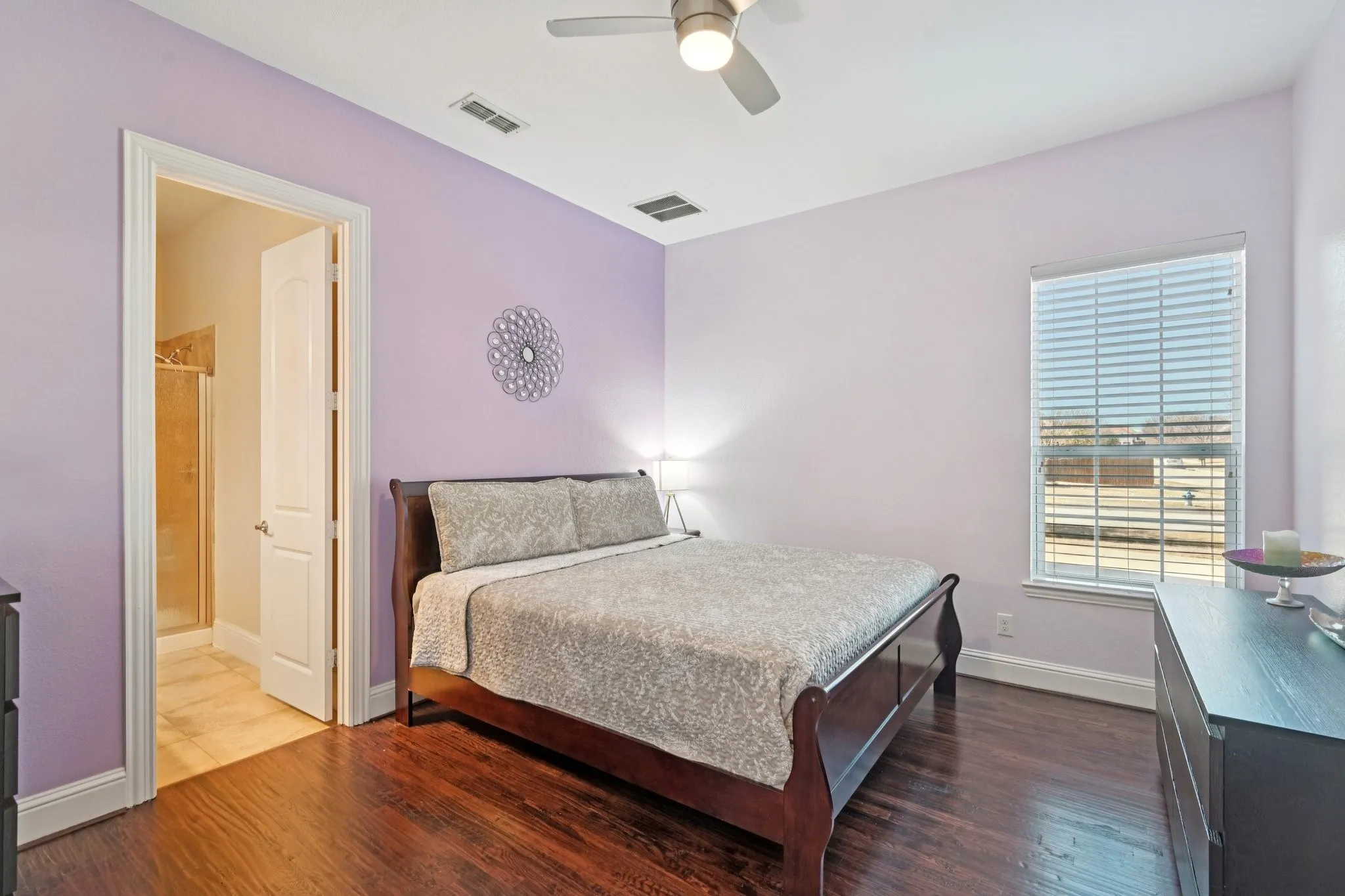 Single Family Residence For Sale in Collin County , 14025 Eleanor Avenue, Frisco, Texas 75035, 5 Bedroom, 6 Bathroom, 3 Garage spaces, 4,563 Sqft, built in 2014, mls#21314002, Real Estate Agent in Frisco, Homes For Sale in Collin county, Homes For Sale in Frisco, Realtor in Frisco Texas, Real Estate Brokerage Independent Realty Texas, Luminita Cordes Realtor