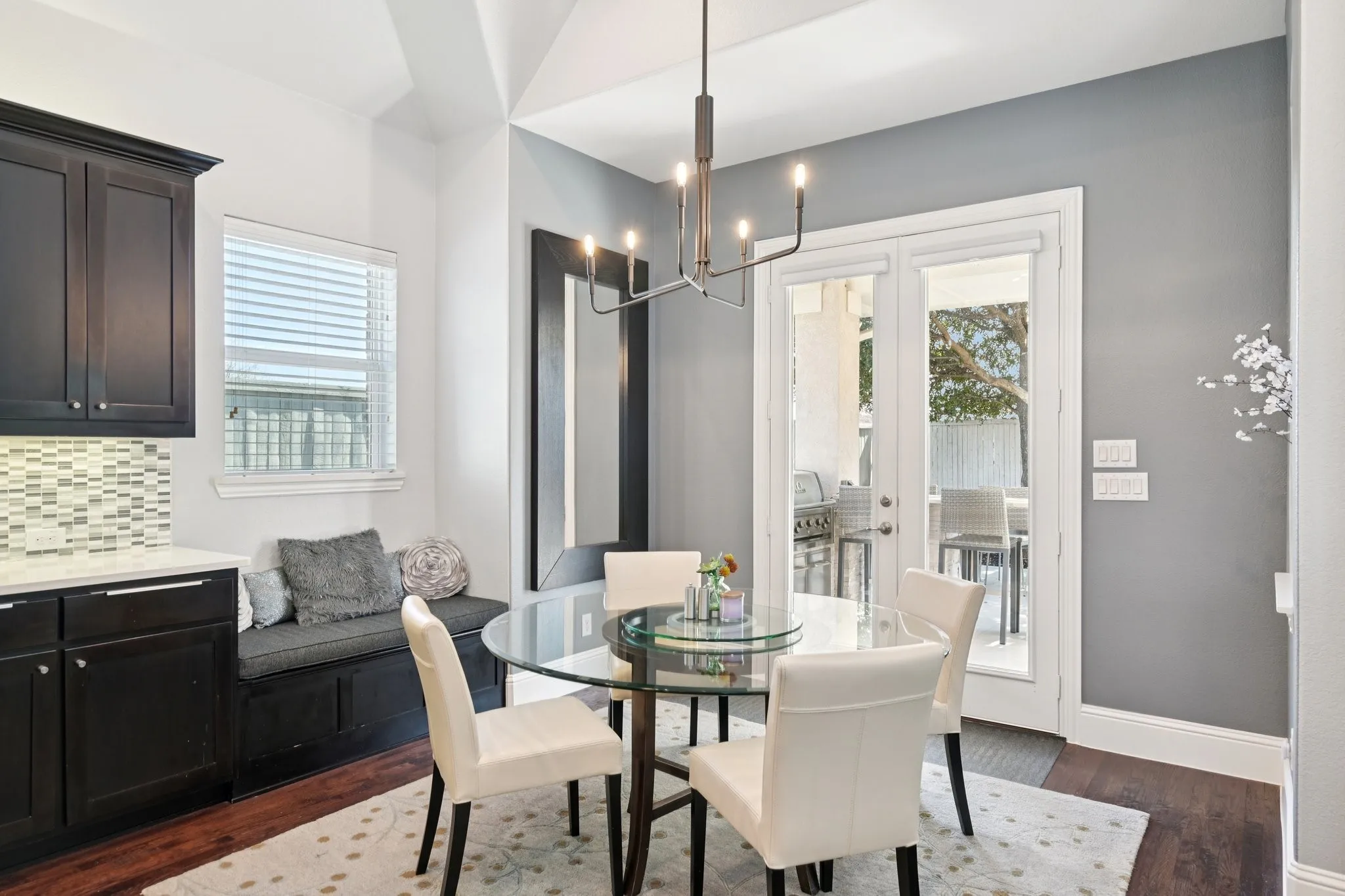 Single Family Residence For Sale in Collin County , 14025 Eleanor Avenue, Frisco, Texas 75035, 5 Bedroom, 6 Bathroom, 3 Garage spaces, 4,563 Sqft, built in 2014, mls#21314002, Real Estate Agent in Frisco, Homes For Sale in Collin county, Homes For Sale in Frisco, Realtor in Frisco Texas, Real Estate Brokerage Independent Realty Texas, Luminita Cordes Realtor