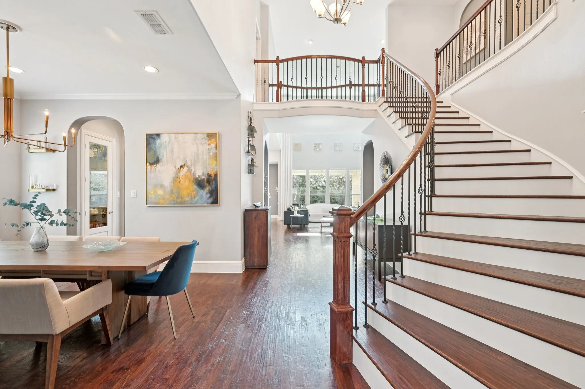 Single Family Residence For Sale in Collin County , 14025 Eleanor Avenue, Frisco, Texas 75035, 5 Bedroom, 6 Bathroom, 3 Garage spaces, 4,563 Sqft, built in 2014, mls#21314002, Real Estate Agent in Frisco, Homes For Sale in Collin county, Homes For Sale in Frisco, Realtor in Frisco Texas, Real Estate Brokerage Independent Realty Texas, Luminita Cordes Realtor