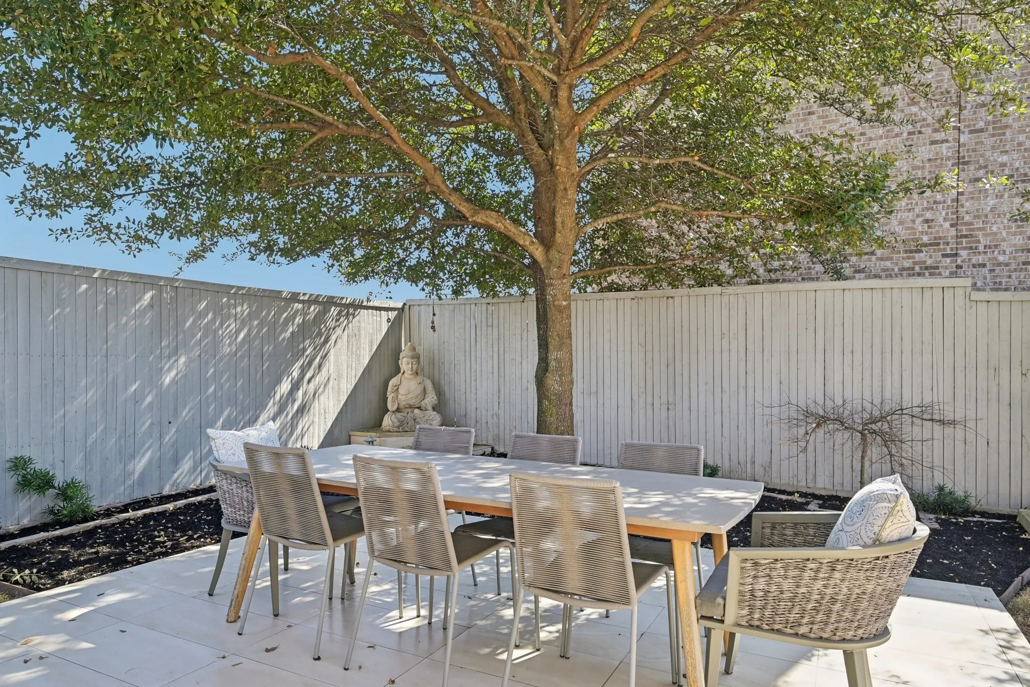Single Family Residence For Sale in Collin County , 14025 Eleanor Avenue, Frisco, Texas 75035, 5 Bedroom, 6 Bathroom, 3 Garage spaces, 4,563 Sqft, built in 2014, mls#21314002, Real Estate Agent in Frisco, Homes For Sale in Collin county, Homes For Sale in Frisco, Realtor in Frisco Texas, Real Estate Brokerage Independent Realty Texas, Luminita Cordes Realtor