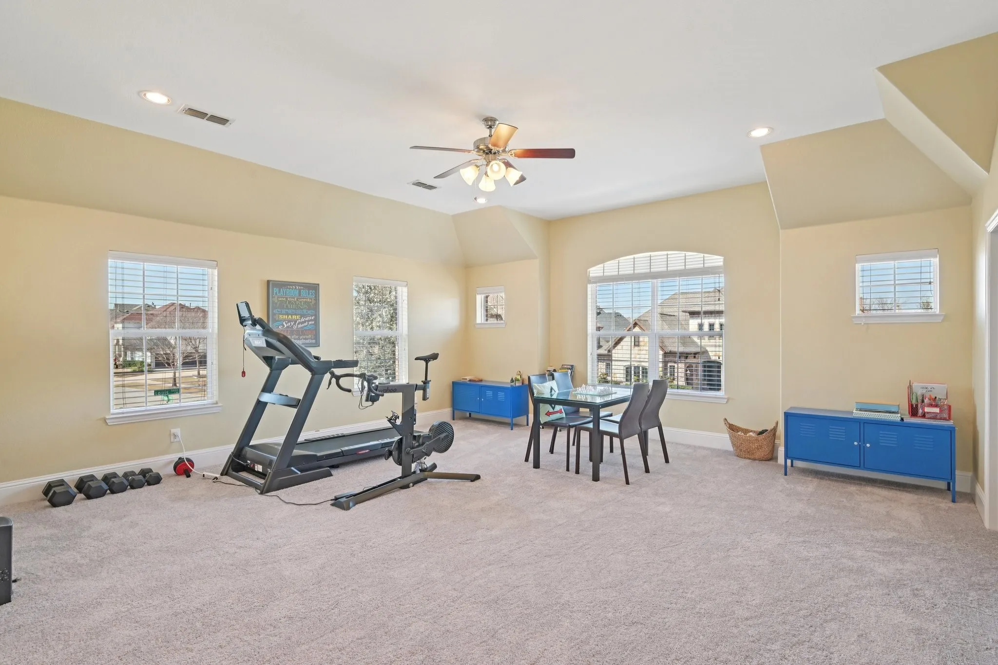 Single Family Residence For Sale in Collin County , 14025 Eleanor Avenue, Frisco, Texas 75035, 5 Bedroom, 6 Bathroom, 3 Garage spaces, 4,563 Sqft, built in 2014, mls#21314002, Real Estate Agent in Frisco, Homes For Sale in Collin county, Homes For Sale in Frisco, Realtor in Frisco Texas, Real Estate Brokerage Independent Realty Texas, Luminita Cordes Realtor