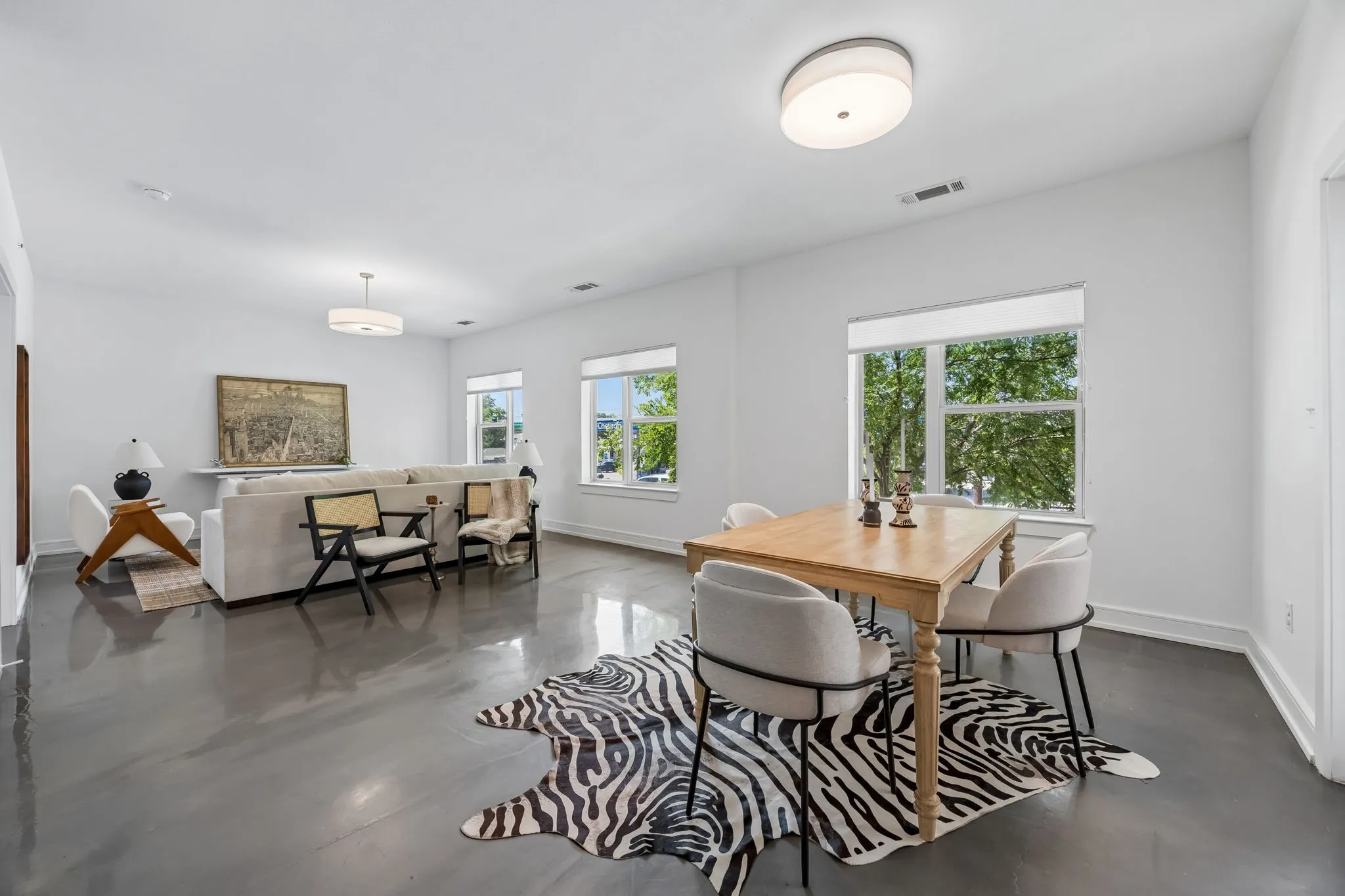 Condominium For Sale in Dallas County , 5710 Mccommas Boulevard 101, Dallas, Texas 75206, 2 Bedroom, 3 Bathroom, 2 Garage spaces, 1,624 Sqft, built in 2016, mls#21312626, Real Estate Agent in Dallas, Homes For Sale in Dallas county, Homes For Sale in Dallas, Realtor in Dallas Texas, Real Estate Brokerage Independent Realty Texas, Luminita Cordes Realtor
