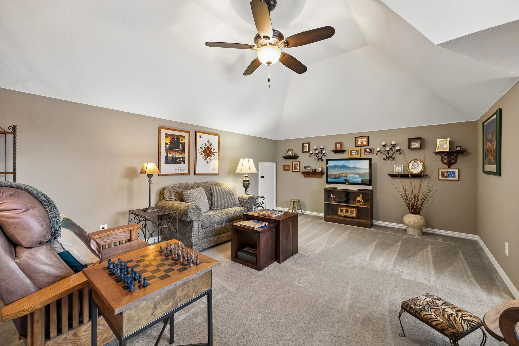 bonus living area upstairs