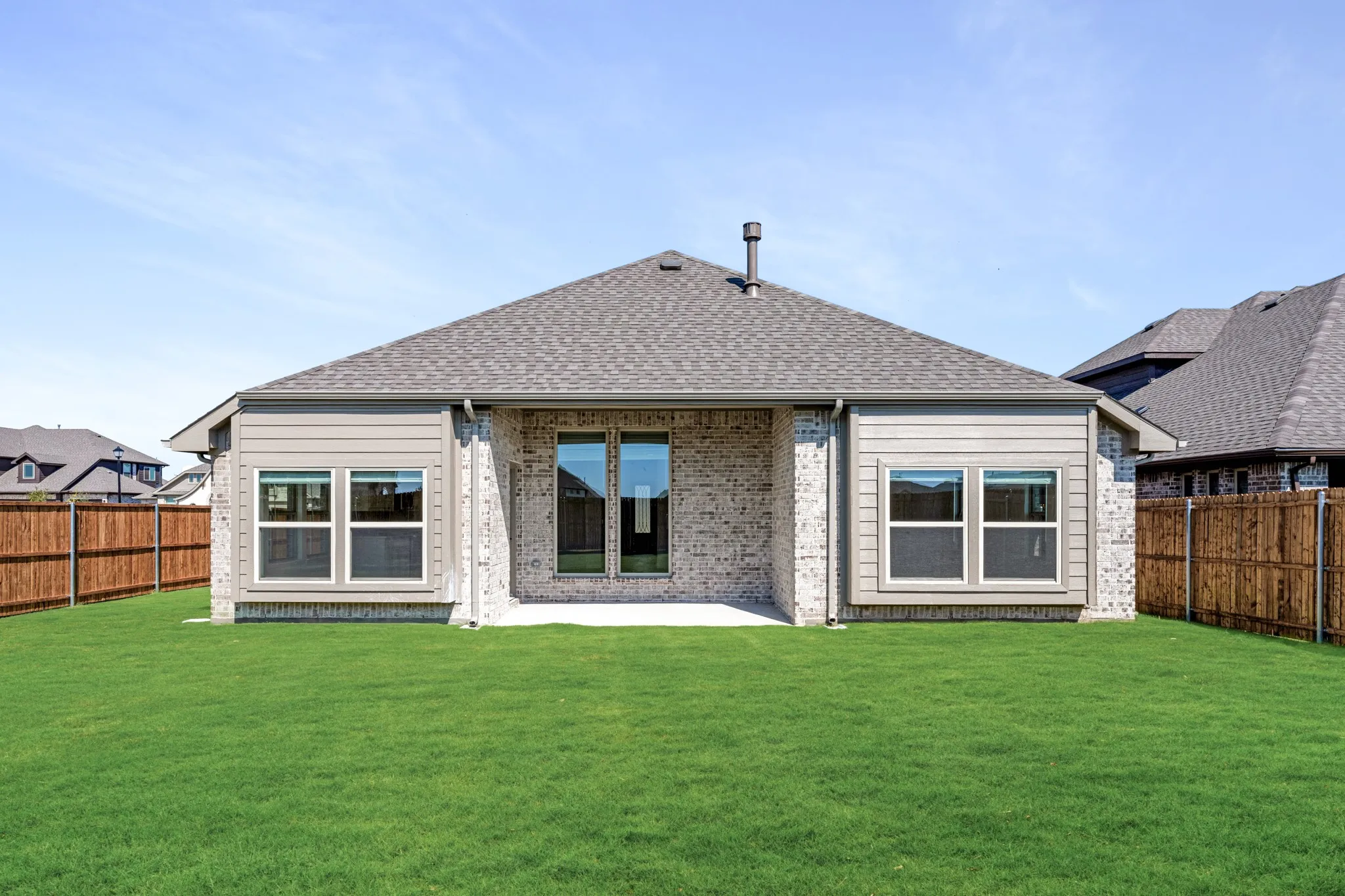 Single Family Residence For Sale in Hunt County , 200 Sweetwater Drive, Commerce, Texas 75428, 4 Bedroom, 3 Bathroom, 2 Garage spaces, 2,102 Sqft, built in 2025, mls#21314027, Real Estate Agent in Commerce, Homes For Sale in Hunt county, Homes For Sale in Commerce, Realtor in Commerce Texas, Real Estate Brokerage Independent Realty Texas, Luminita Cordes Realtor