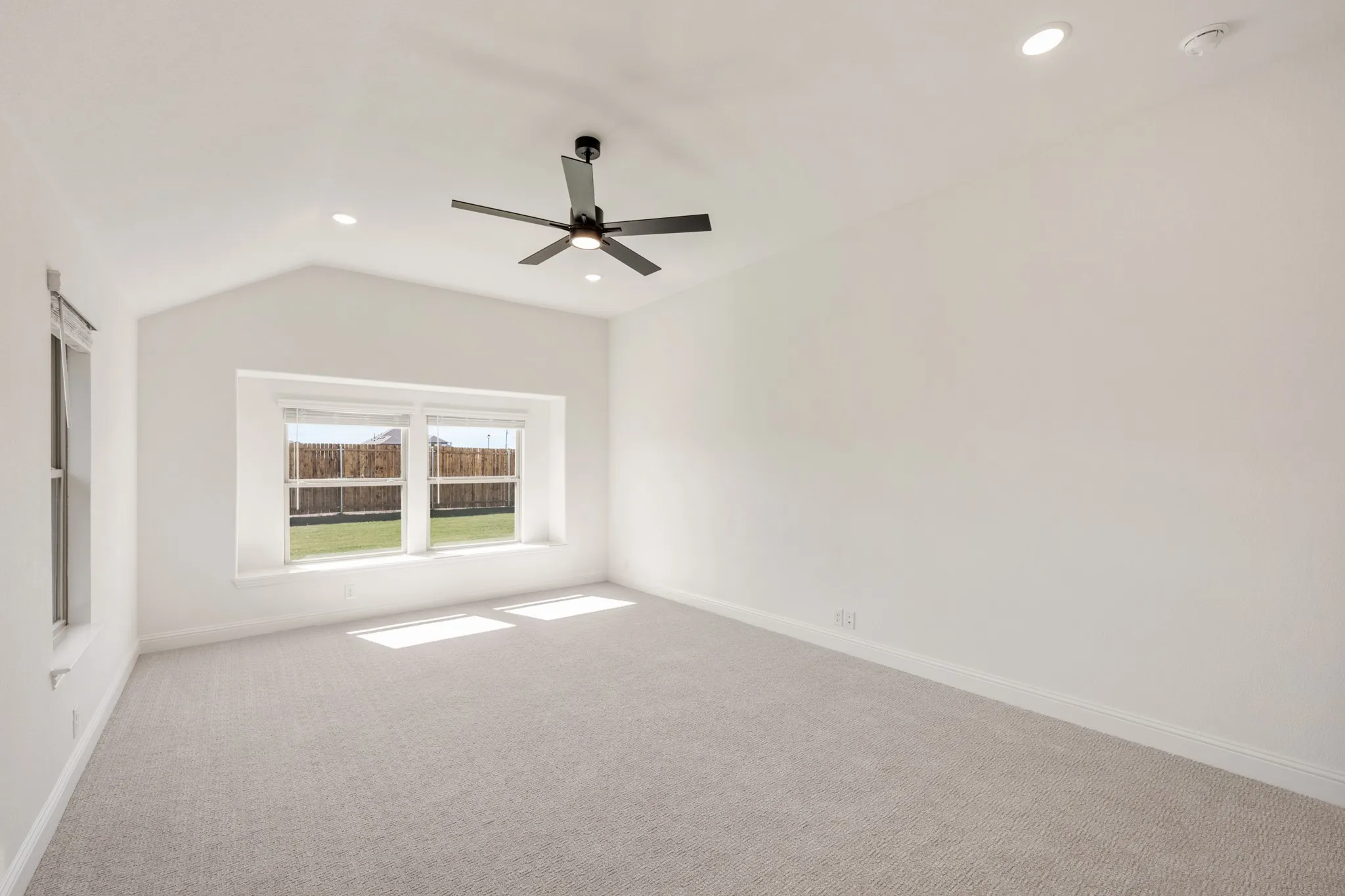 Single Family Residence For Sale in Hunt County , 200 Sweetwater Drive, Commerce, Texas 75428, 4 Bedroom, 3 Bathroom, 2 Garage spaces, 2,102 Sqft, built in 2025, mls#21314027, Real Estate Agent in Commerce, Homes For Sale in Hunt county, Homes For Sale in Commerce, Realtor in Commerce Texas, Real Estate Brokerage Independent Realty Texas, Luminita Cordes Realtor