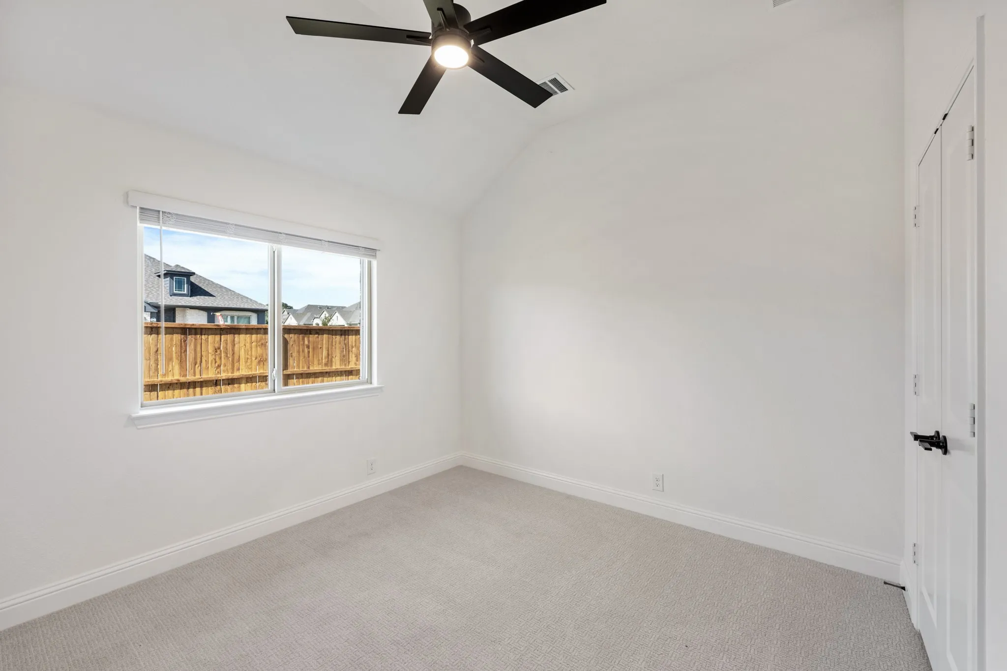 Single Family Residence For Sale in Hunt County , 200 Sweetwater Drive, Commerce, Texas 75428, 4 Bedroom, 3 Bathroom, 2 Garage spaces, 2,102 Sqft, built in 2025, mls#21314027, Real Estate Agent in Commerce, Homes For Sale in Hunt county, Homes For Sale in Commerce, Realtor in Commerce Texas, Real Estate Brokerage Independent Realty Texas, Luminita Cordes Realtor