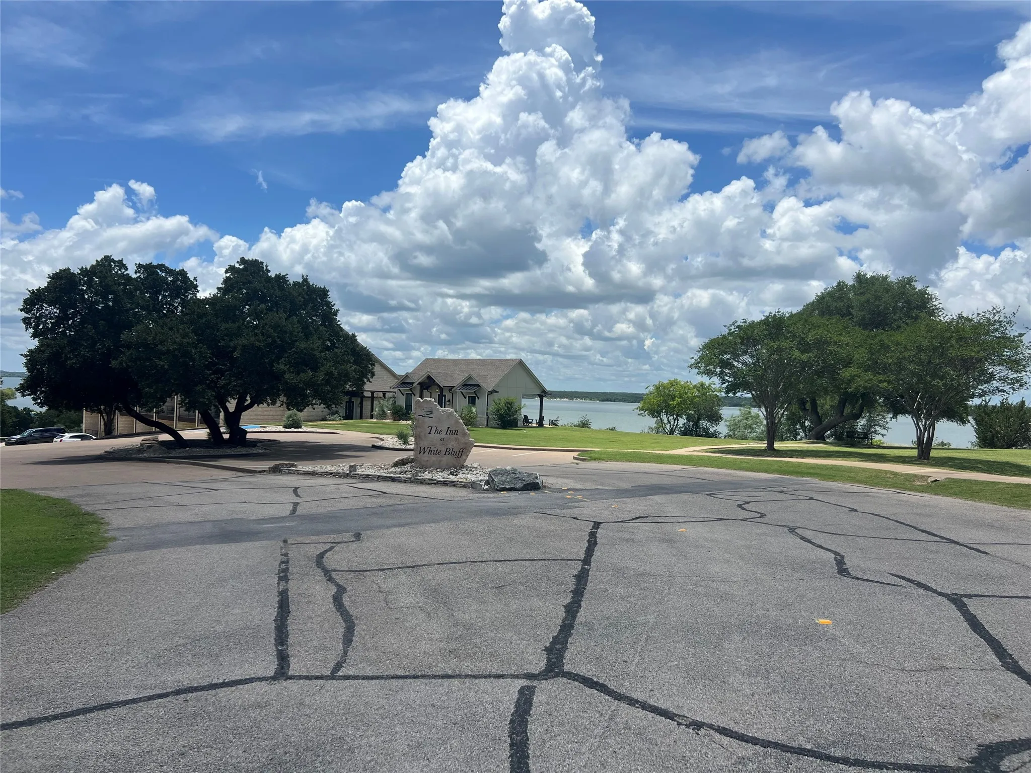 Unimproved Land For Sale in Hill County , 42147 Glen Eagles Drive, Whitney, Texas 76692, 0, 0, Garage spaces, 0 Sqft, built in 0, Price $25,000, mls#21307760, Real Estate Agent in Whitney, Homes For Sale in Hill county, Homes For Sale in Whitney, Realtor in Whitney Texas, Real Estate Brokerage Independent Realty Texas, Luminita Cordes Realtor