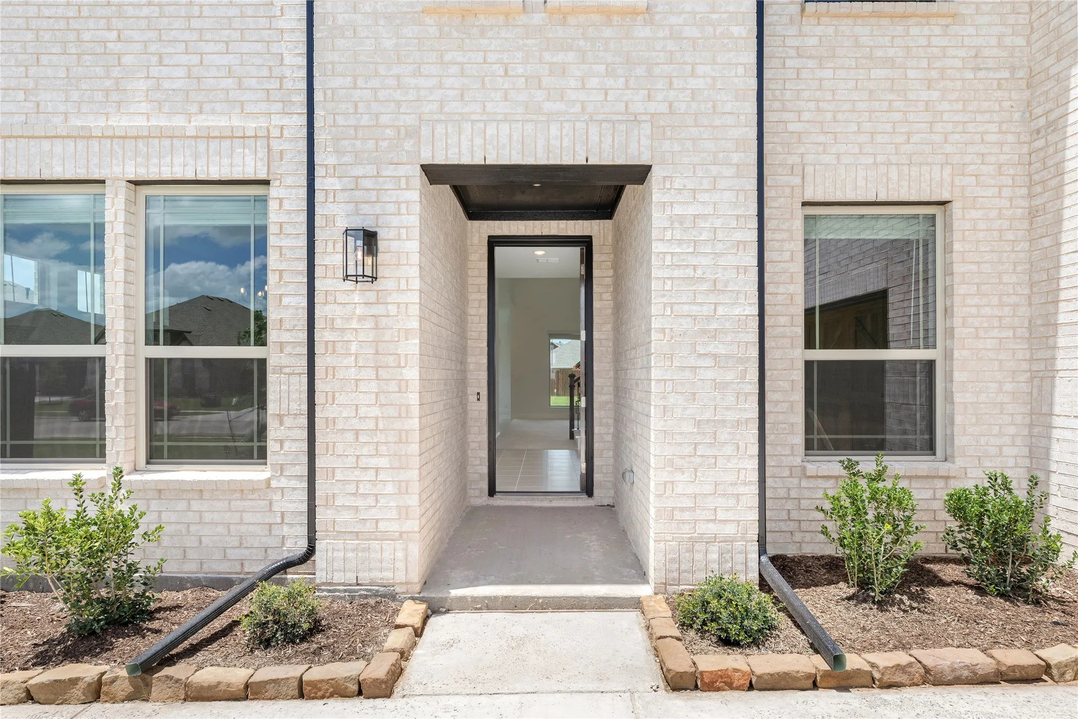 Single Family Residence For Sale in Ellis County , 1251 Wrenwood Lane, Red Oak, Texas 75154, 4 Bedroom, 4 Bathroom, 2 Garage spaces, 3,487 Sqft, built in 2026, mls#21314066, Real Estate Agent in Red Oak, Homes For Sale in Ellis county, Homes For Sale in Red Oak, Realtor in Red Oak Texas, Real Estate Brokerage Independent Realty Texas, Luminita Cordes Realtor