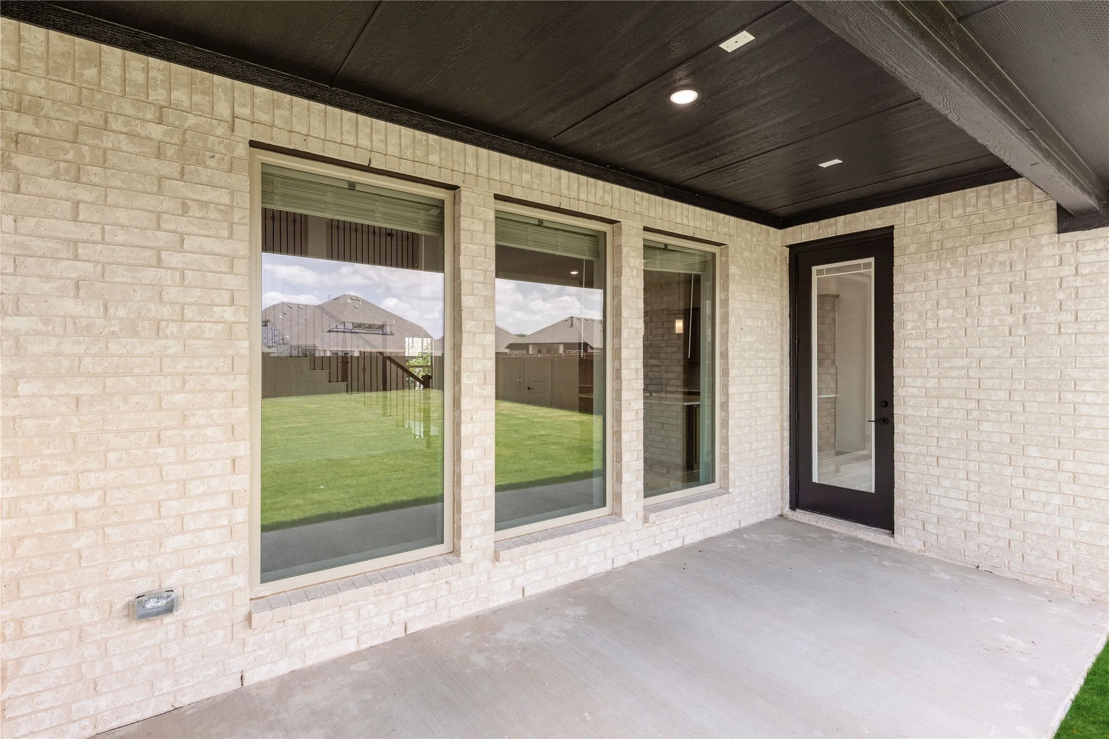 Single Family Residence For Sale in Ellis County , 1251 Wrenwood Lane, Red Oak, Texas 75154, 4 Bedroom, 4 Bathroom, 2 Garage spaces, 3,487 Sqft, built in 2026, mls#21314066, Real Estate Agent in Red Oak, Homes For Sale in Ellis county, Homes For Sale in Red Oak, Realtor in Red Oak Texas, Real Estate Brokerage Independent Realty Texas, Luminita Cordes Realtor