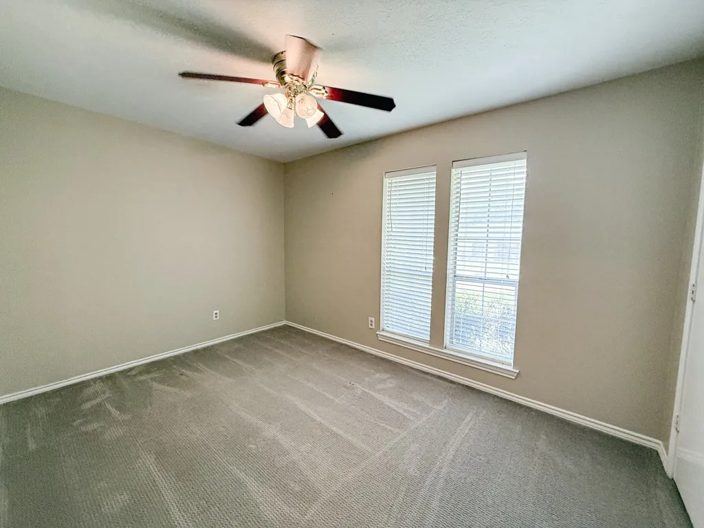 Single Family Residence For Sale in Rockwall County , 314 Shepards Hill Drive, Rockwall, Texas 75087, 3 Bedroom, 2 Bathroom, 2 Garage spaces, 1,687 Sqft, built in 1978, mls#21311913, Real Estate Agent in Rockwall, Homes For Sale in Rockwall county, Homes For Sale in Rockwall, Realtor in Rockwall Texas, Real Estate Brokerage Independent Realty Texas, Luminita Cordes Realtor