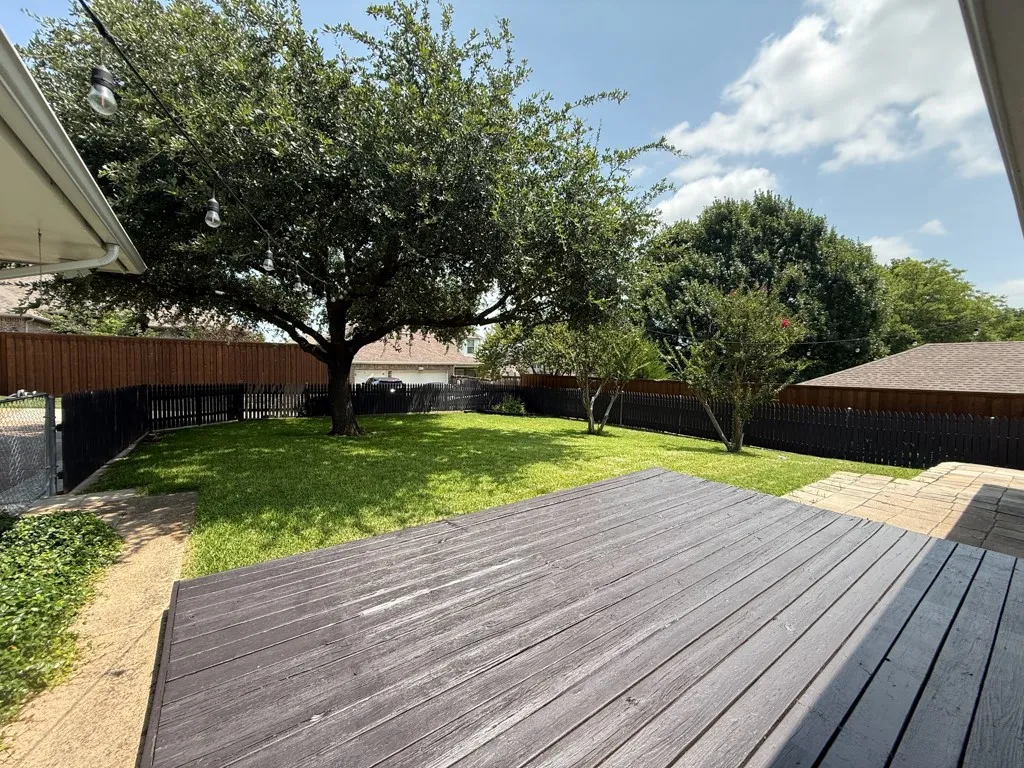 Single Family Residence For Sale in Rockwall County , 314 Shepards Hill Drive, Rockwall, Texas 75087, 3 Bedroom, 2 Bathroom, 2 Garage spaces, 1,687 Sqft, built in 1978, mls#21311913, Real Estate Agent in Rockwall, Homes For Sale in Rockwall county, Homes For Sale in Rockwall, Realtor in Rockwall Texas, Real Estate Brokerage Independent Realty Texas, Luminita Cordes Realtor