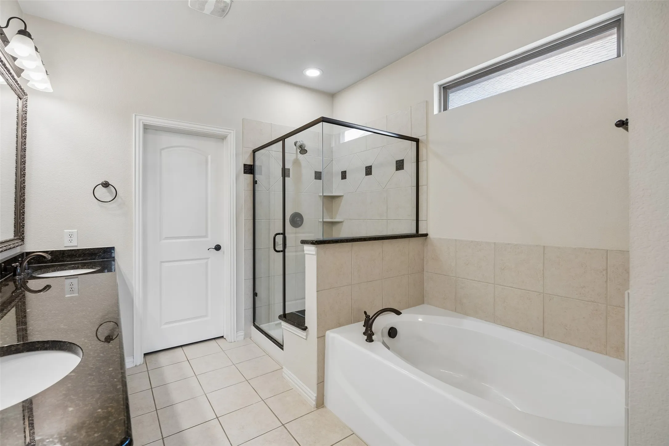 Townhouse For Sale in Dallas County , 631 Matthew Place, Richardson, Texas 75081, 3 Bedroom, 3 Bathroom, 2 Garage spaces, 1,956 Sqft, built in 2013, mls#21311954, Real Estate Agent in Richardson, Homes For Sale in Dallas county, Homes For Sale in Richardson, Realtor in Richardson Texas, Real Estate Brokerage Independent Realty Texas, Luminita Cordes Realtor