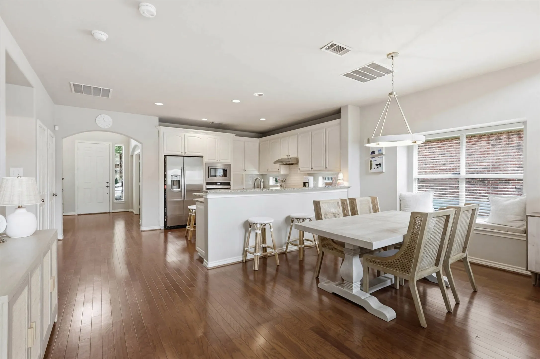 Single Family Residence For Sale in Denton County , 3537 Washington Drive, Frisco, Texas 75034, 4 Bedroom, 3 Bathroom, 2 Garage spaces, 2,912 Sqft, built in 2003, mls#21311569, Real Estate Agent in Frisco, Homes For Sale in Denton county, Homes For Sale in Frisco, Realtor in Frisco Texas, Real Estate Brokerage Independent Realty Texas, Luminita Cordes Realtor