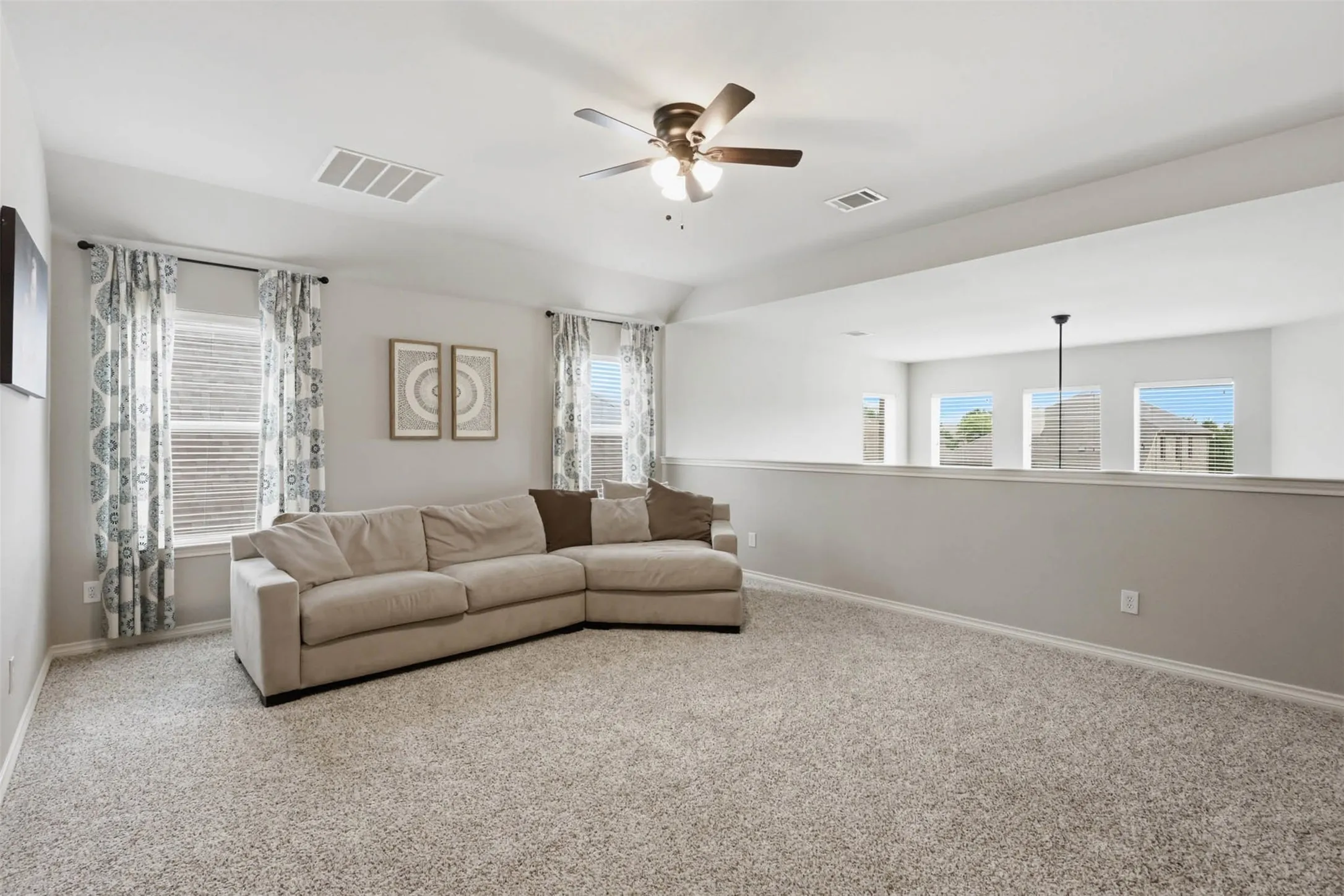 Single Family Residence For Sale in Denton County , 3537 Washington Drive, Frisco, Texas 75034, 4 Bedroom, 3 Bathroom, 2 Garage spaces, 2,912 Sqft, built in 2003, mls#21311569, Real Estate Agent in Frisco, Homes For Sale in Denton county, Homes For Sale in Frisco, Realtor in Frisco Texas, Real Estate Brokerage Independent Realty Texas, Luminita Cordes Realtor