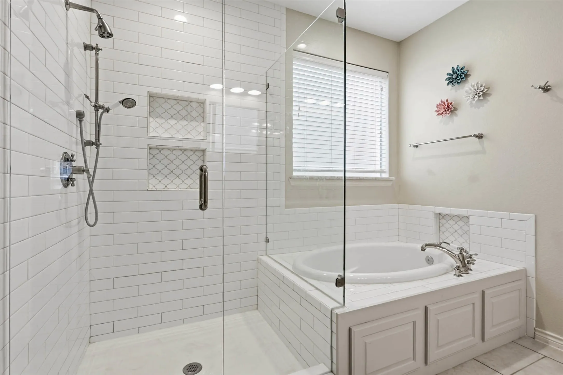 Single Family Residence For Sale in Denton County , 3537 Washington Drive, Frisco, Texas 75034, 4 Bedroom, 3 Bathroom, 2 Garage spaces, 2,912 Sqft, built in 2003, mls#21311569, Real Estate Agent in Frisco, Homes For Sale in Denton county, Homes For Sale in Frisco, Realtor in Frisco Texas, Real Estate Brokerage Independent Realty Texas, Luminita Cordes Realtor