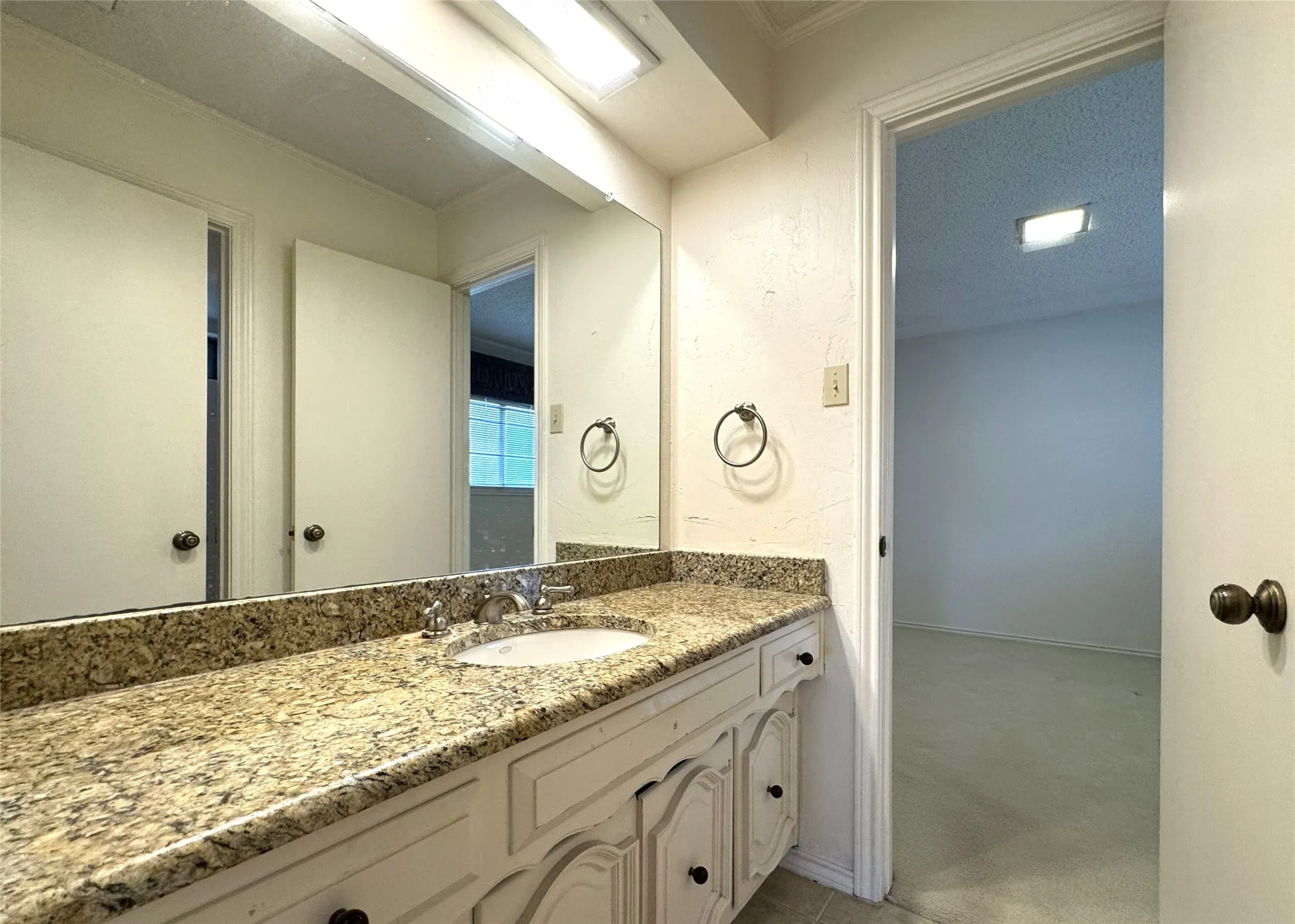 Single Family Residence For Sale in Collin County , 4220 Brooktree Lane, Dallas, Texas 75287, 4 Bedroom, 3 Bathroom, 2 Garage spaces, 2,893 Sqft, built in 1979, mls#21275427, Real Estate Agent in Dallas, Homes For Sale in Collin county, Homes For Sale in Dallas, Realtor in Dallas Texas, Real Estate Brokerage Independent Realty Texas, Luminita Cordes Realtor