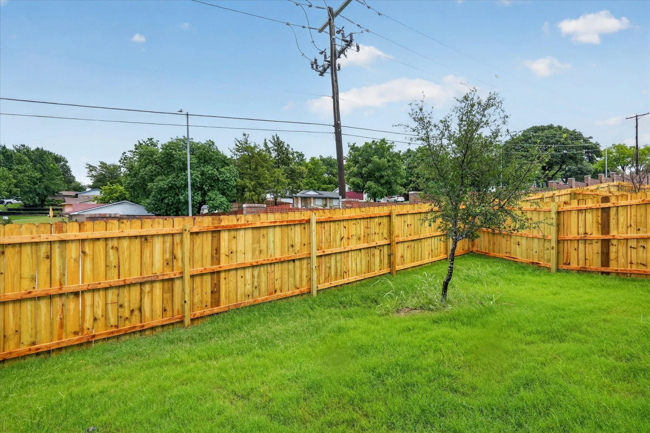 Townhouse For Sale in Dallas County , 804 Premier, Grand Prairie, Texas 75051, 4 Bedroom, 4 Bathroom, 2 Garage spaces, 2,389 Sqft, built in 2026, mls#21303530, Real Estate Agent in Grand Prairie, Homes For Sale in Dallas county, Homes For Sale in Grand Prairie, Realtor in Grand Prairie Texas, Real Estate Brokerage Independent Realty Texas, Luminita Cordes Realtor