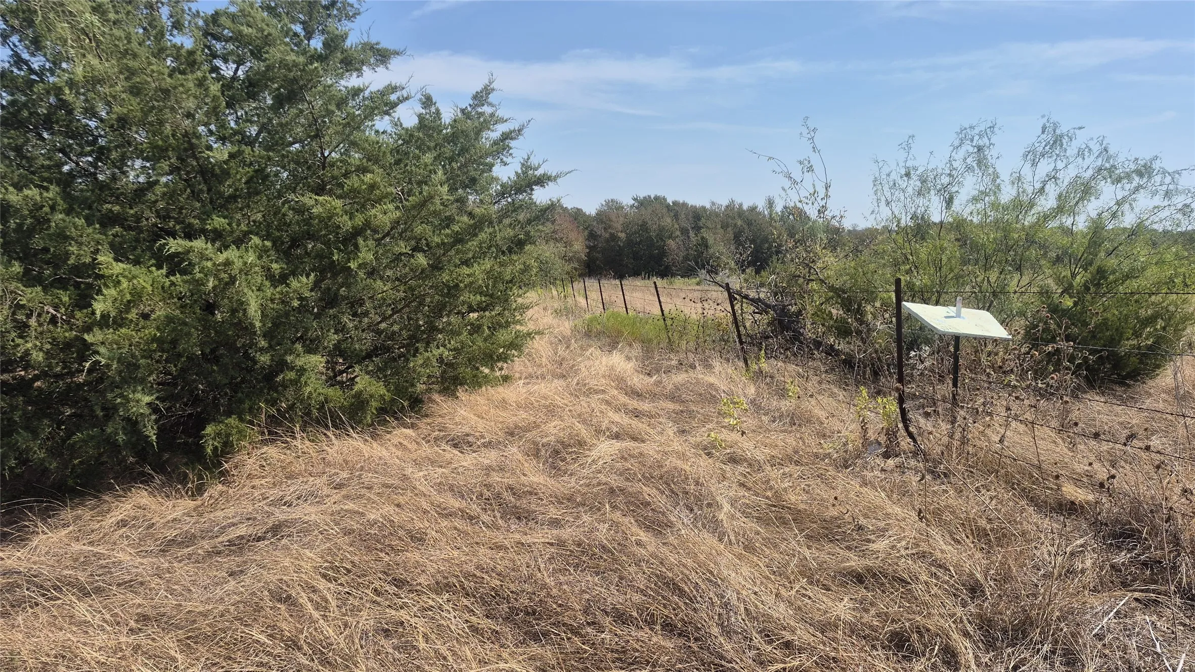 Improved Land For Sale in Ellis County , 691 FARMER Road, Ennis, Texas 75119, 0, 0, Garage spaces, 0 Sqft, built in 0, mls#21314109, Real Estate Agent in Ennis, Homes For Sale in Ellis county, Homes For Sale in Ennis, Realtor in Ennis Texas, Real Estate Brokerage Independent Realty Texas, Luminita Cordes Realtor