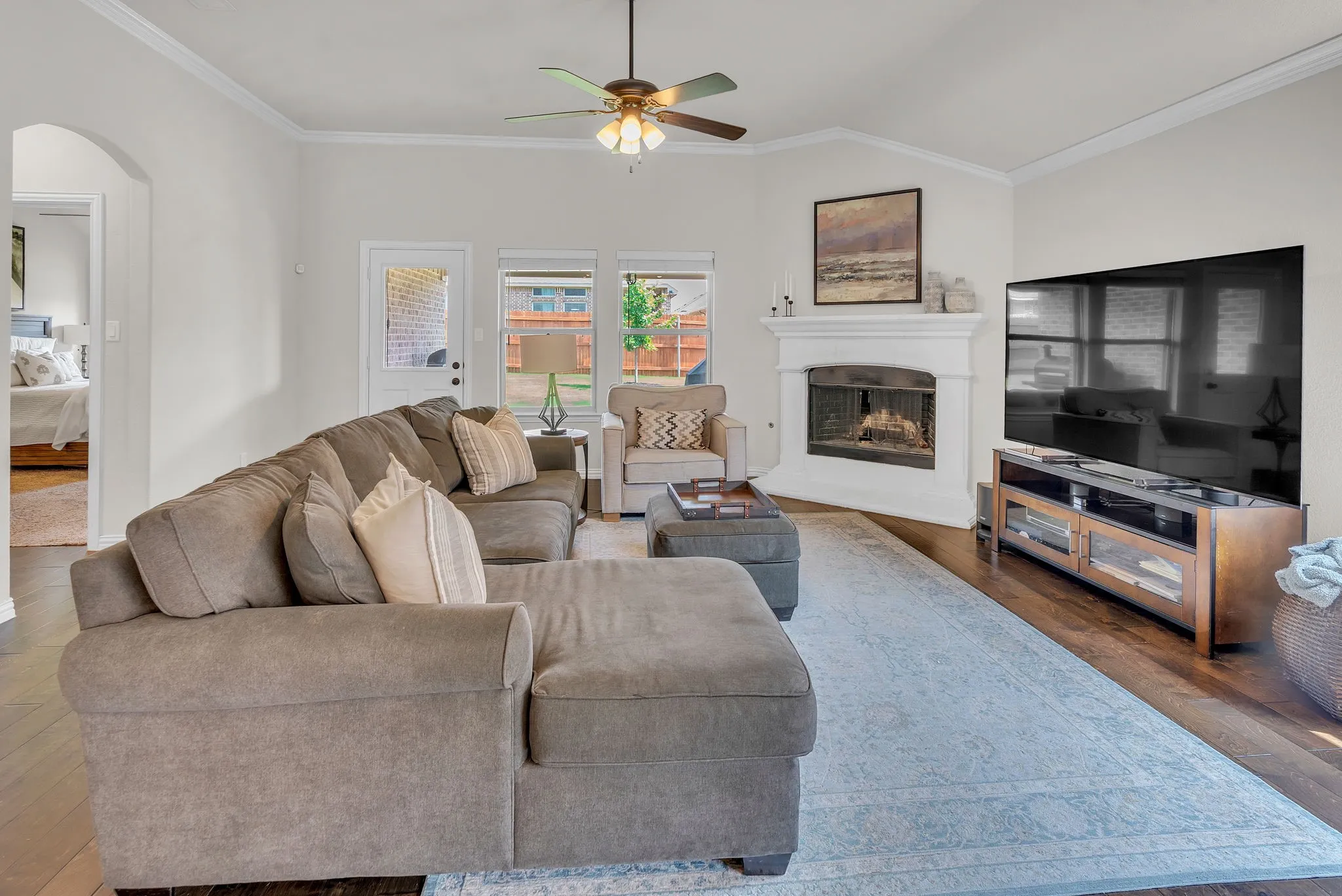 Single Family Residence For Sale in Tarrant County , 7220 Tesoro Trail, Fort Worth, Texas 76131, 3 Bedroom, 2 Bathroom, 2 Garage spaces, 2,195 Sqft, built in 2019, mls#21309019, Real Estate Agent in Fort Worth, Homes For Sale in Tarrant county, Homes For Sale in Fort Worth, Realtor in Fort Worth Texas, Real Estate Brokerage Independent Realty Texas, Luminita Cordes Realtor