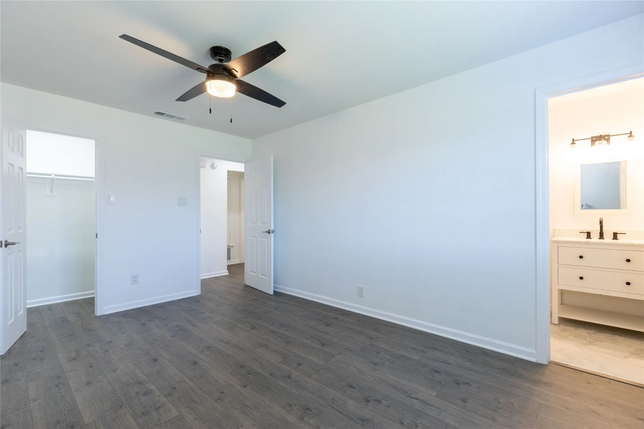 Single Family Residence For Rent in Dallas County , 3934 6th Street, Sachse, Texas 75048, 3 Bedroom, 2 Bathroom, 1 Garage spaces, 1,278 Sqft, built in 1984, mls#21313601, Real Estate Agent in Sachse, Homes For Rent in Dallas county, Homes For Rent in Sachse, Realtor in Sachse Texas, Real Estate Brokerage Independent Realty Texas, Luminita Cordes Realtor