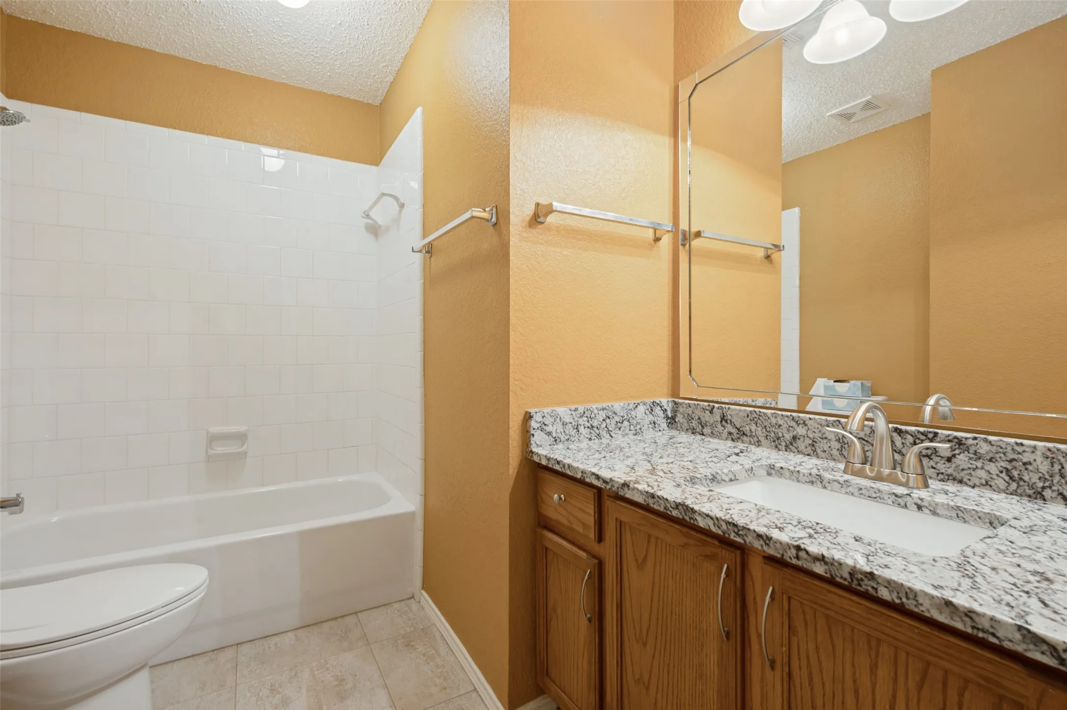 Single Family Residence For Sale in Dallas County , 1717 Berkeley Drive, Glenn Heights, Texas 75154, 3 Bedroom, 2 Bathroom, 2 Garage spaces, 1,878 Sqft, built in 2000, mls#21313479, Real Estate Agent in Glenn Heights, Homes For Sale in Dallas county, Homes For Sale in Glenn Heights, Realtor in Glenn Heights Texas, Real Estate Brokerage Independent Realty Texas, Luminita Cordes Realtor