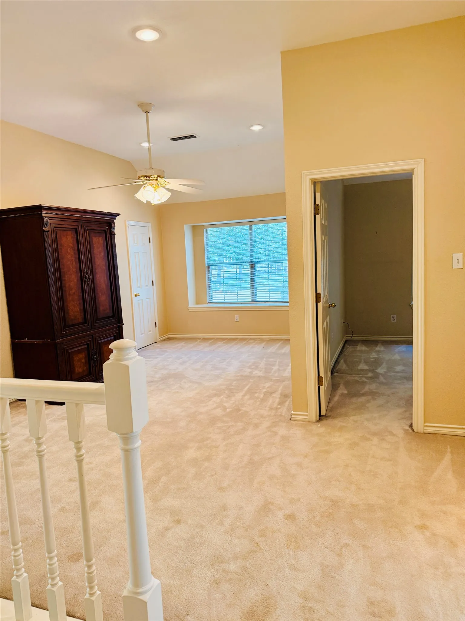 Upstairs Living/Gameroom