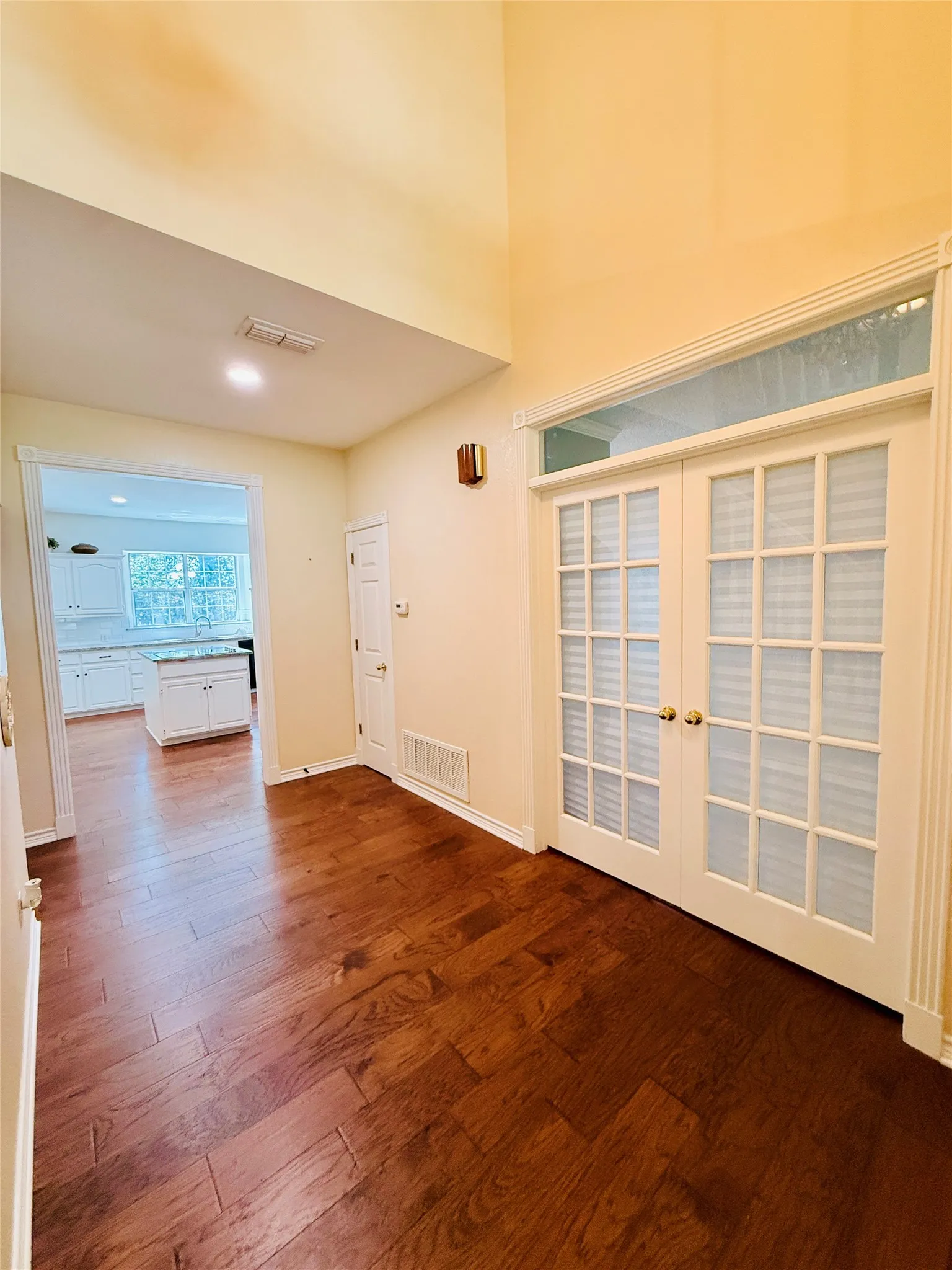 Single Family Residence For Sale in Hopkins County , 1429 Brandy Circle, Sulphur Springs, Texas 75482, 4 Bedroom, 3 Bathroom, 2 Garage spaces, 2,630 Sqft, built in 1992, mls#21280956, Real Estate Agent in Sulphur Springs, Homes For Sale in Hopkins county, Homes For Sale in Sulphur Springs, Realtor in Sulphur Springs Texas, Real Estate Brokerage Independent Realty Texas, Luminita Cordes Realtor