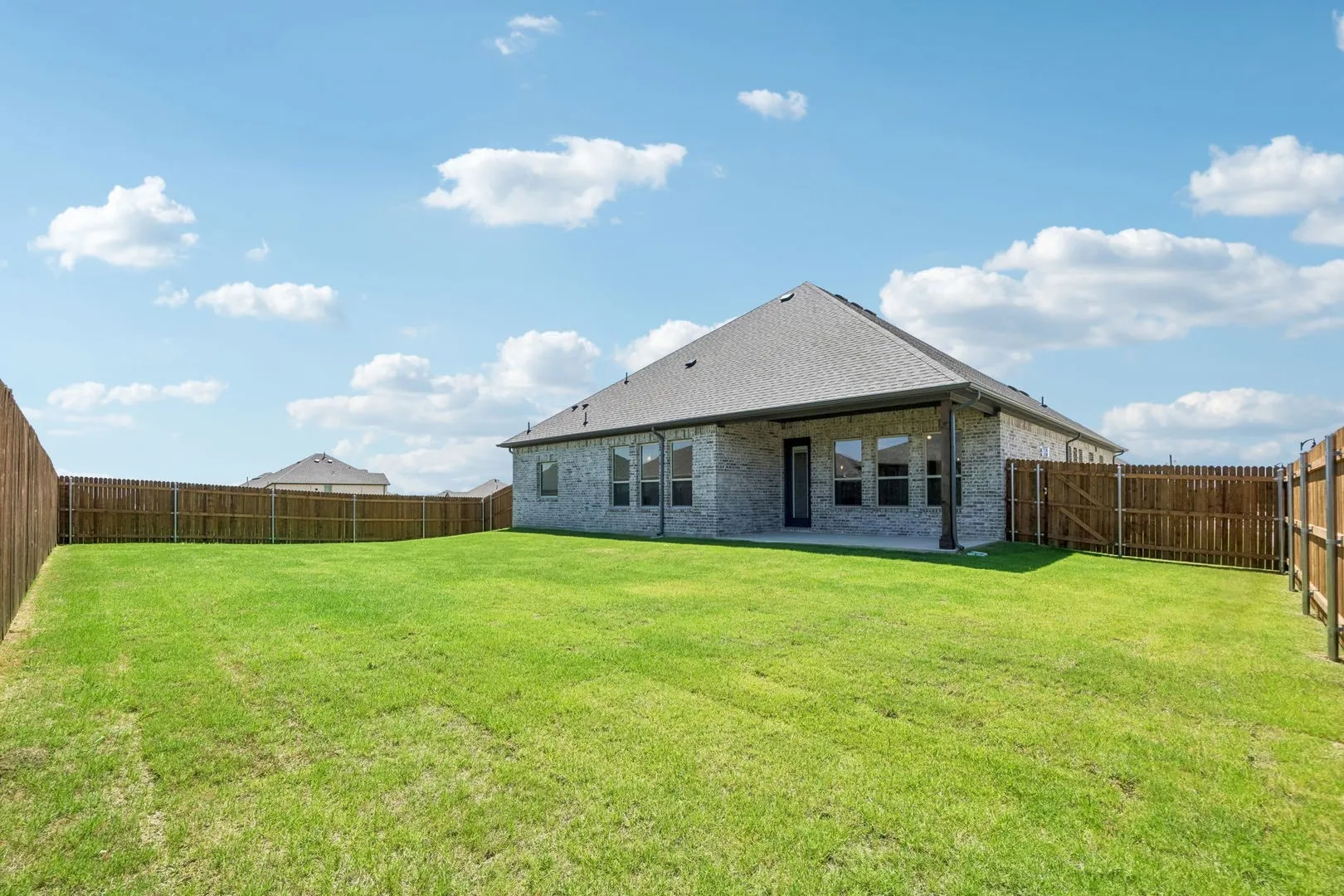 Single Family Residence For Sale in Ellis County , 432 Wabash Drive, Waxahachie, Texas 75167, 4 Bedroom, 3 Bathroom, 2 Garage spaces, 2,636 Sqft, built in 2026, mls#21314059, Real Estate Agent in Waxahachie, Homes For Sale in Ellis county, Homes For Sale in Waxahachie, Realtor in Waxahachie Texas, Real Estate Brokerage Independent Realty Texas, Luminita Cordes Realtor