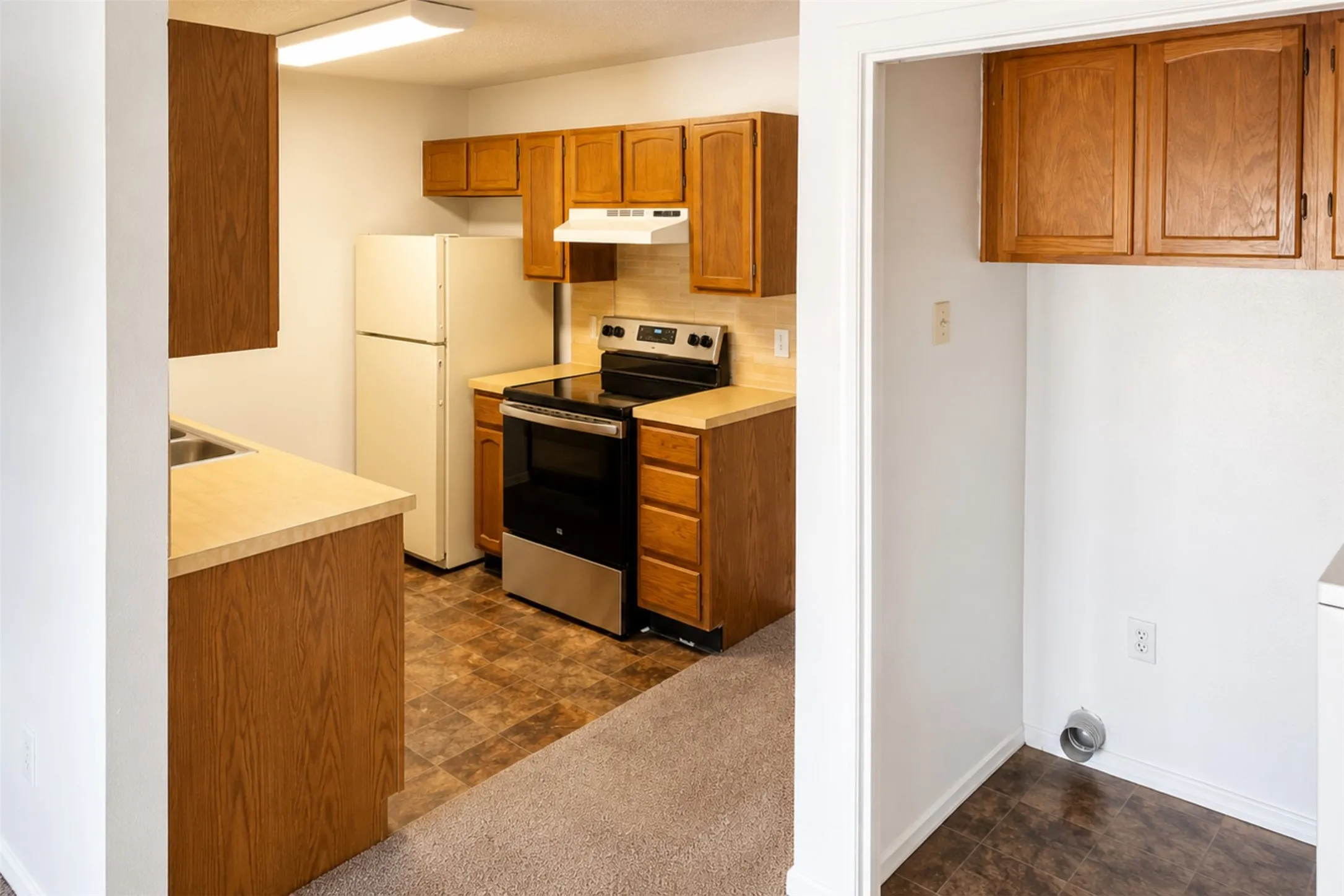 Quadruplex For Sale in Johnson County , 1411 Courtney Place, Cleburne, Texas 76033, 4 Bedroom, 4 Bathroom, Garage spaces, 0 Sqft, built in 1984, mls#21309199, Real Estate Agent in Cleburne, Homes For Sale in Johnson county, Homes For Sale in Cleburne, Realtor in Cleburne Texas, Real Estate Brokerage Independent Realty Texas, Luminita Cordes Realtor