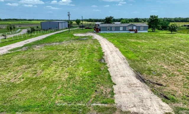 Mobile Home For Sale in Hunt County , 2736 COUNTY ROAD 2134, Caddo Mills, Texas 75135, 4 Bedroom, 2 Bathroom, Garage spaces, 2,128 Sqft, built in 1998, mls#21314182, Real Estate Agent in Caddo Mills, Homes For Sale in Hunt county, Homes For Sale in Caddo Mills, Realtor in Caddo Mills Texas, Real Estate Brokerage Independent Realty Texas, Luminita Cordes Realtor