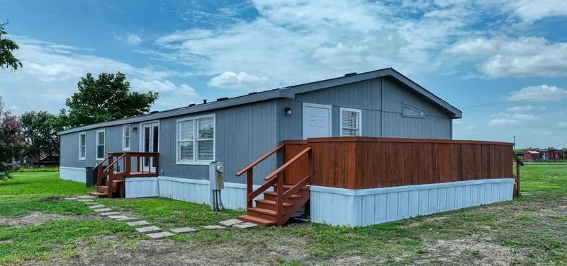 Mobile Home For Sale in Hunt County , 2736 COUNTY ROAD 2134, Caddo Mills, Texas 75135, 4 Bedroom, 2 Bathroom, Garage spaces, 2,128 Sqft, built in 1998, mls#21314182, Real Estate Agent in Caddo Mills, Homes For Sale in Hunt county, Homes For Sale in Caddo Mills, Realtor in Caddo Mills Texas, Real Estate Brokerage Independent Realty Texas, Luminita Cordes Realtor