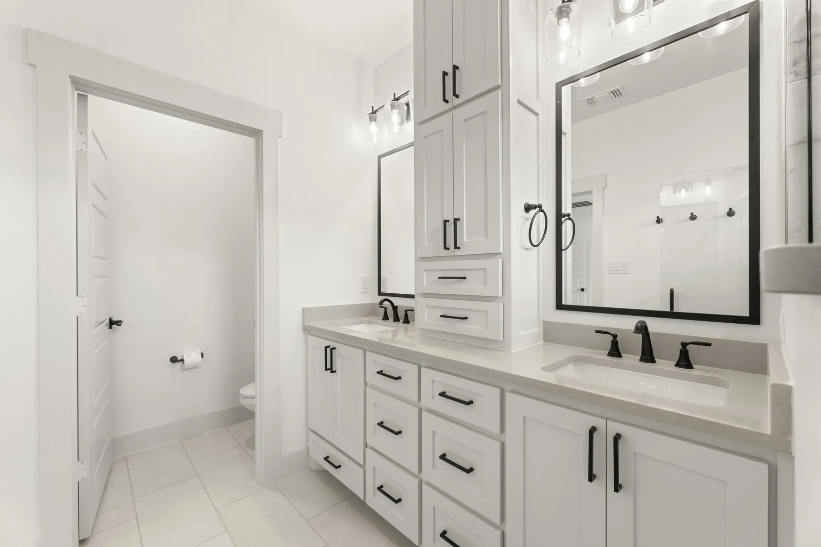 15_16. 2520 Honor - Bath (3)