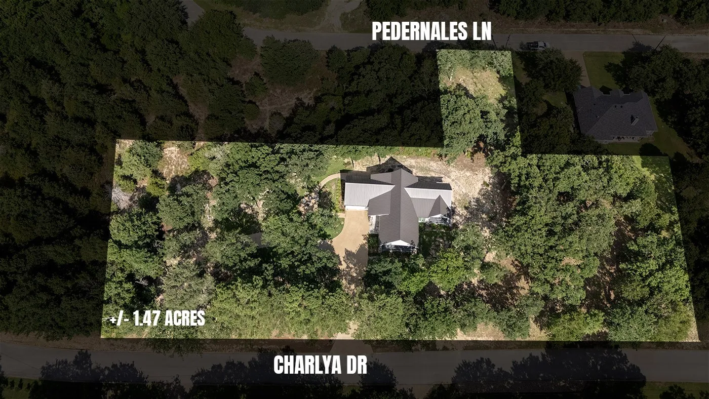 Single Family Residence For Sale in Henderson County , 8307 Charlya Drive, Athens, Texas 75752, 3 Bedroom, 2 Bathroom, 2 Garage spaces, 2,197 Sqft, built in 2023, mls#21309790, Real Estate Agent in Athens, Homes For Sale in Henderson county, Homes For Sale in Athens, Realtor in Athens Texas, Real Estate Brokerage Independent Realty Texas, Luminita Cordes Realtor