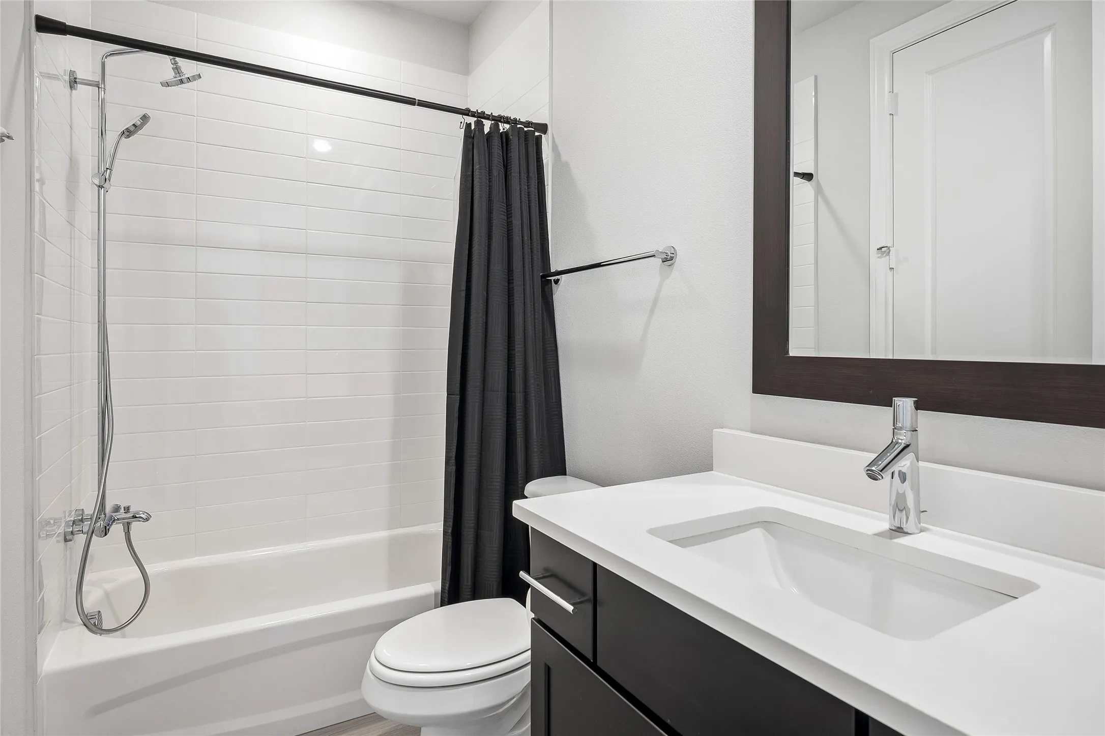 Guest Bathroom upstairs